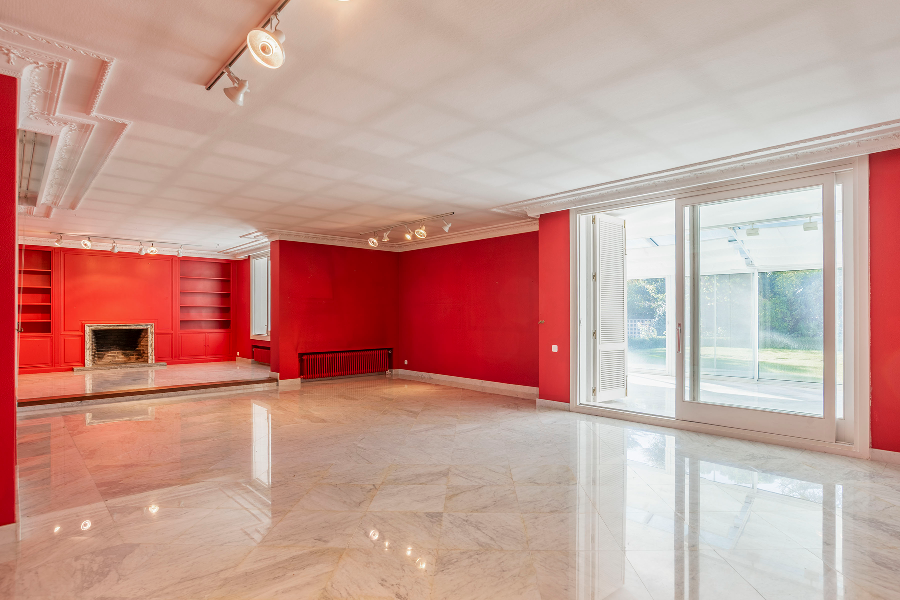  A residence with extraordinary transformation potential in La Florida - 物件實景