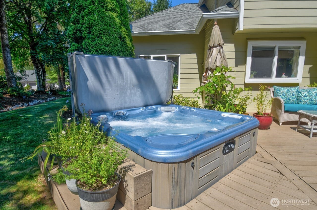 Olympia, Washington, 98516, United States, 3 Bedrooms Bedrooms, ,3 BathroomsBathrooms,Residential,For Sale,1917229