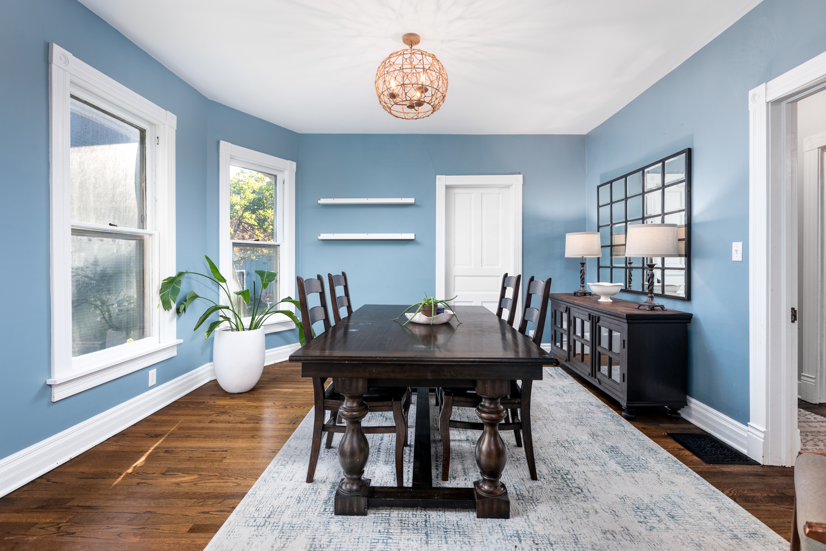 Naperville, Illinois, 60540, United States, 4 Bedrooms Bedrooms, ,3 BathroomsBathrooms,Residential,For Sale,1989489