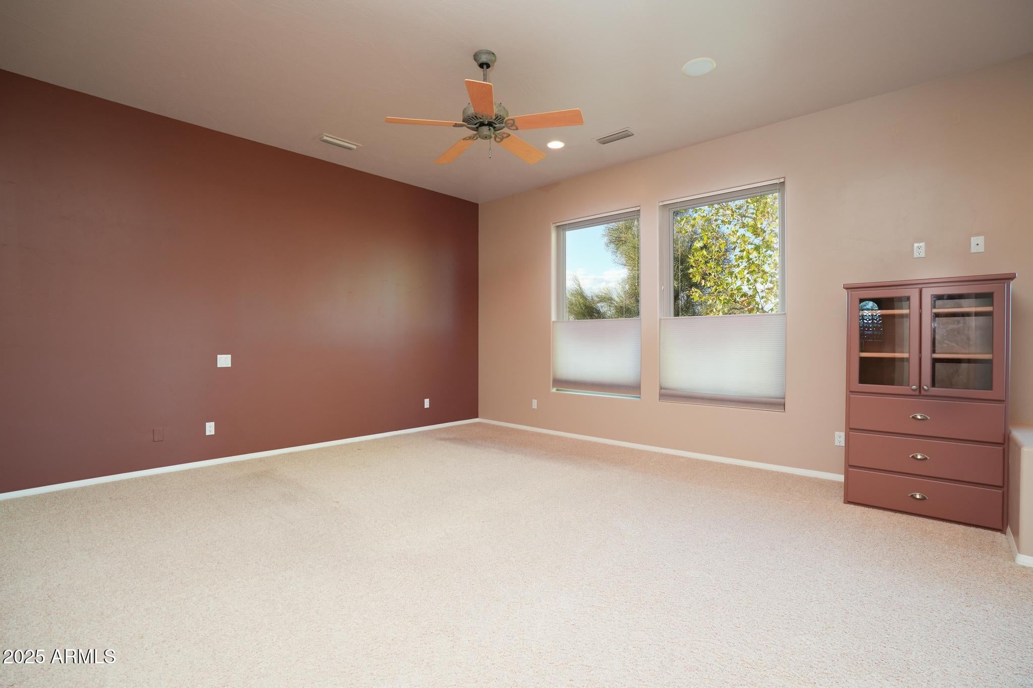 Cottonwood, Arizona, 86326, United States, 3 Bedrooms Bedrooms, ,3 BathroomsBathrooms,Residential,For Sale,1992035