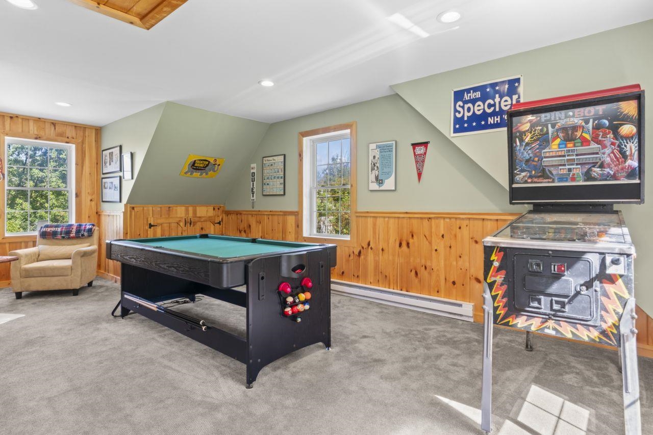 Barrington, New Hampshire, 03825, United States, 4 Bedrooms Bedrooms, ,3 BathroomsBathrooms,Residential,For Sale,1984390