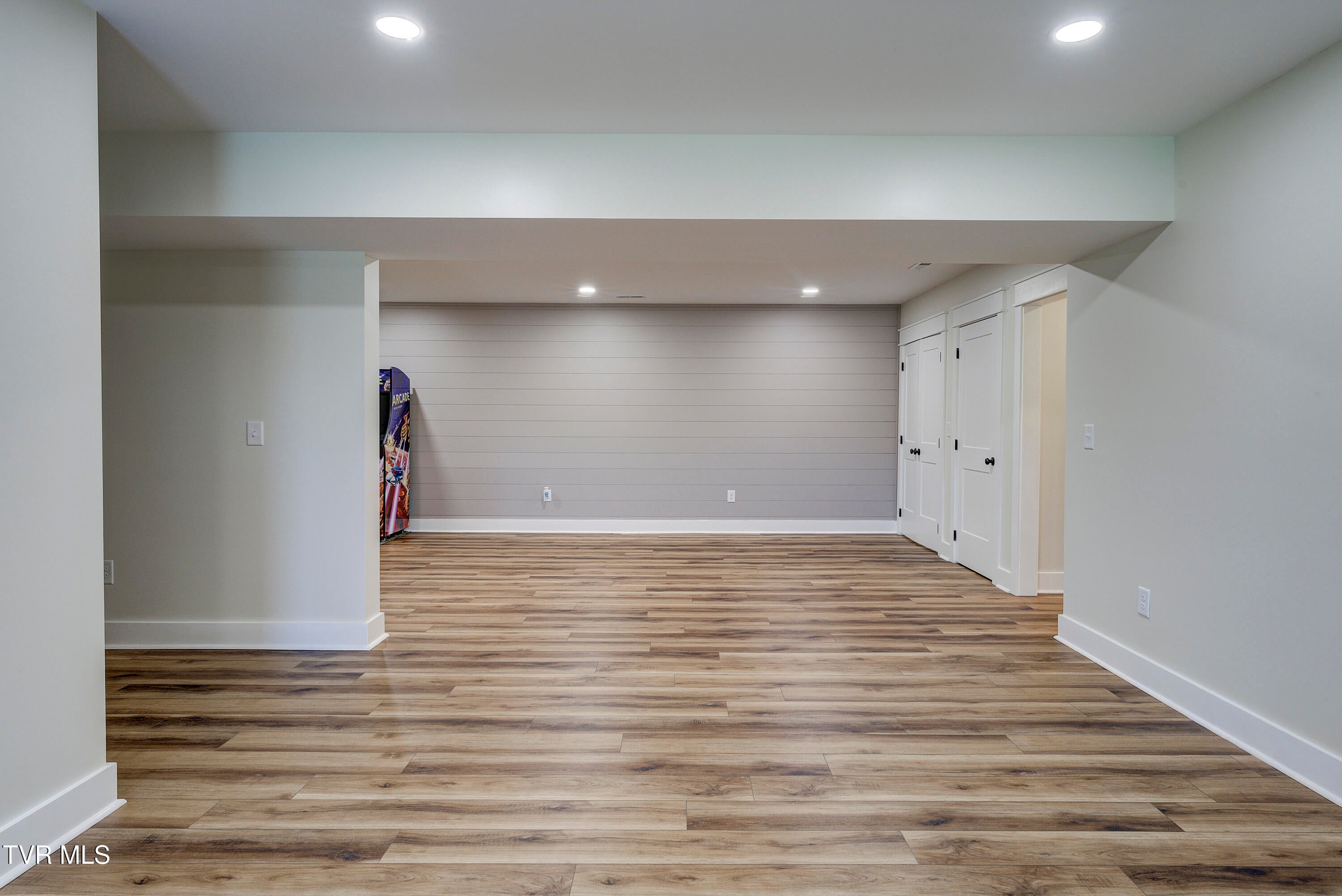 Jonesborough, Tennessee, 37659, United States, 3 Bedrooms Bedrooms, ,3 BathroomsBathrooms,Residential,For Sale,2000910