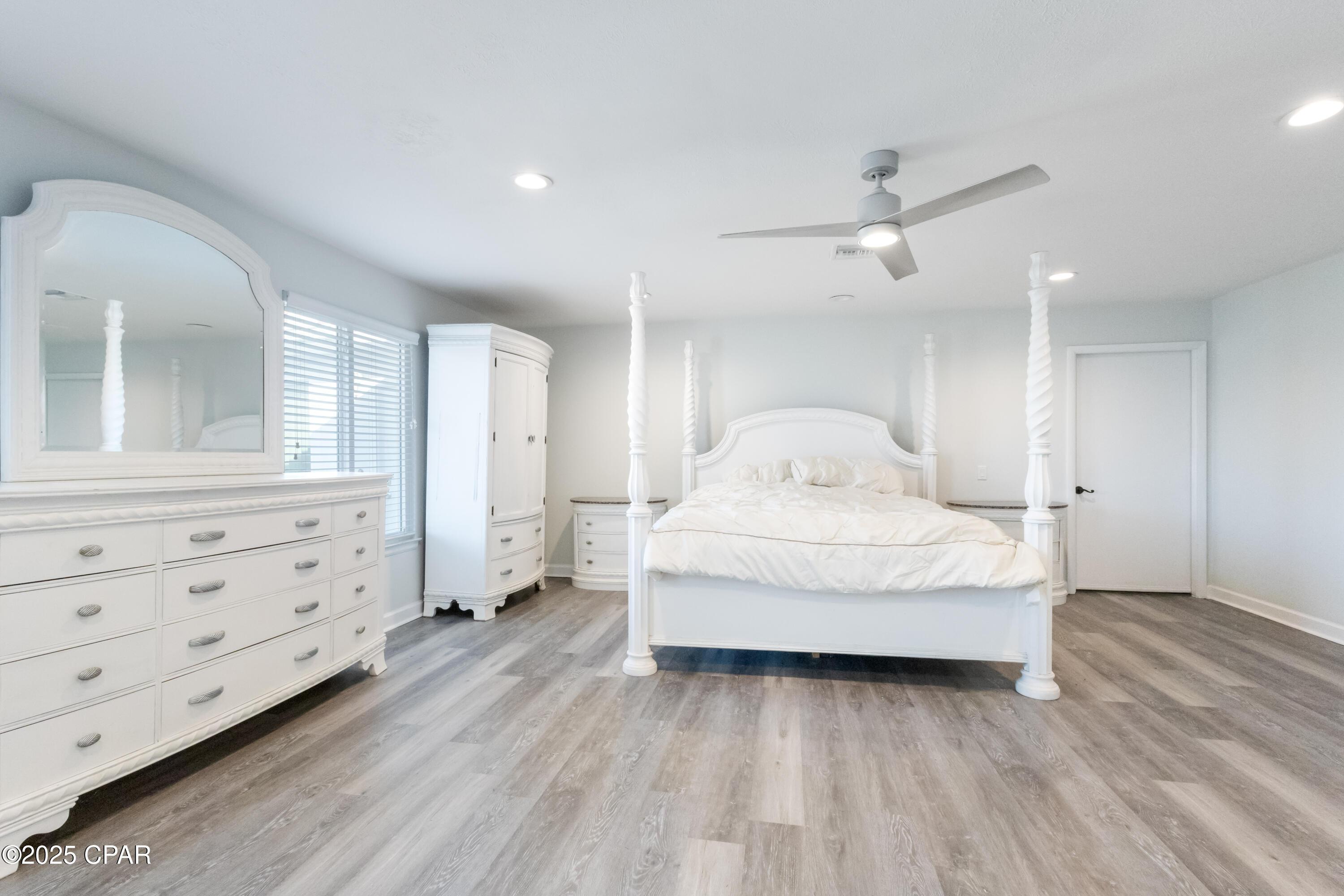 Panama City, Florida, 32405, United States, 4 Bedrooms Bedrooms, ,3 BathroomsBathrooms,Residential,For Sale,1942576