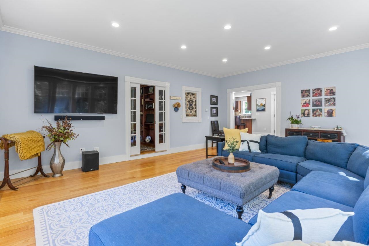 Barrington, New Hampshire, 03825, United States, 4 Bedrooms Bedrooms, ,3 BathroomsBathrooms,Residential,For Sale,1984390