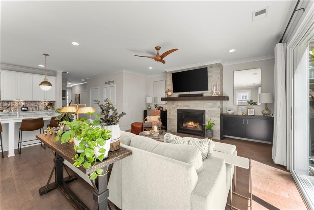 Woodstock, Georgia, 30188, United States, 3 Bedrooms Bedrooms, ,3 BathroomsBathrooms,Residential,For Sale,1923808
