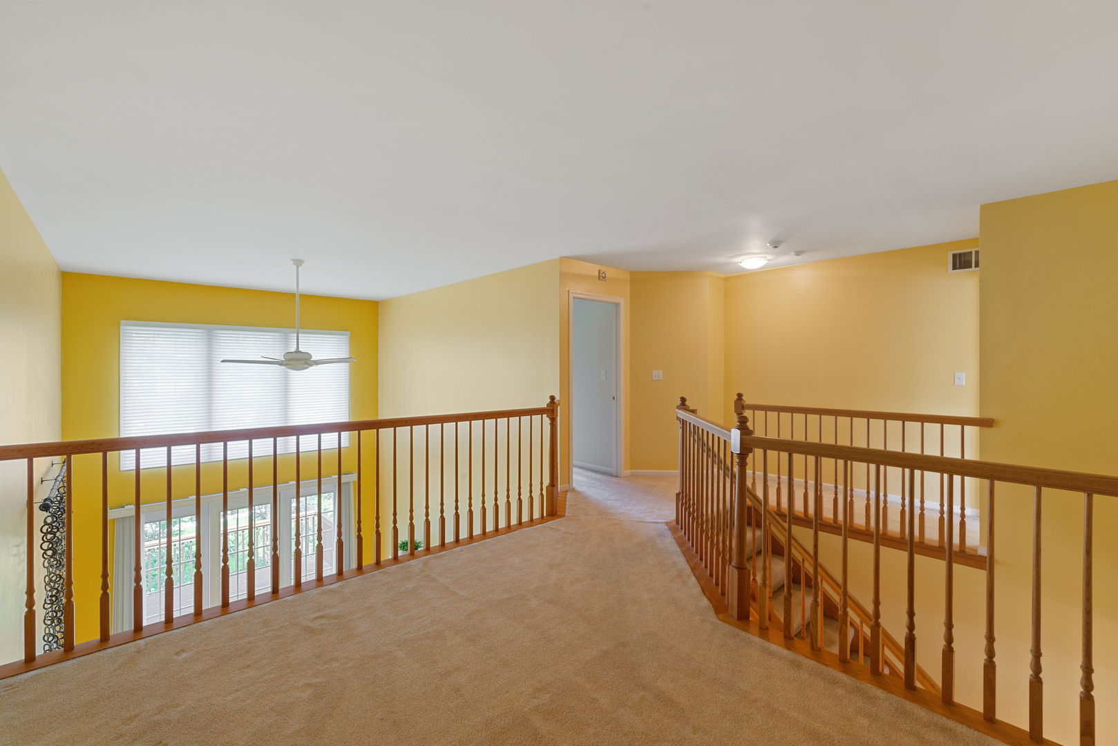 Clarendon Hills, Illinois, 60514, United States, 3 Bedrooms Bedrooms, ,4 BathroomsBathrooms,Residential,For Sale,1917316