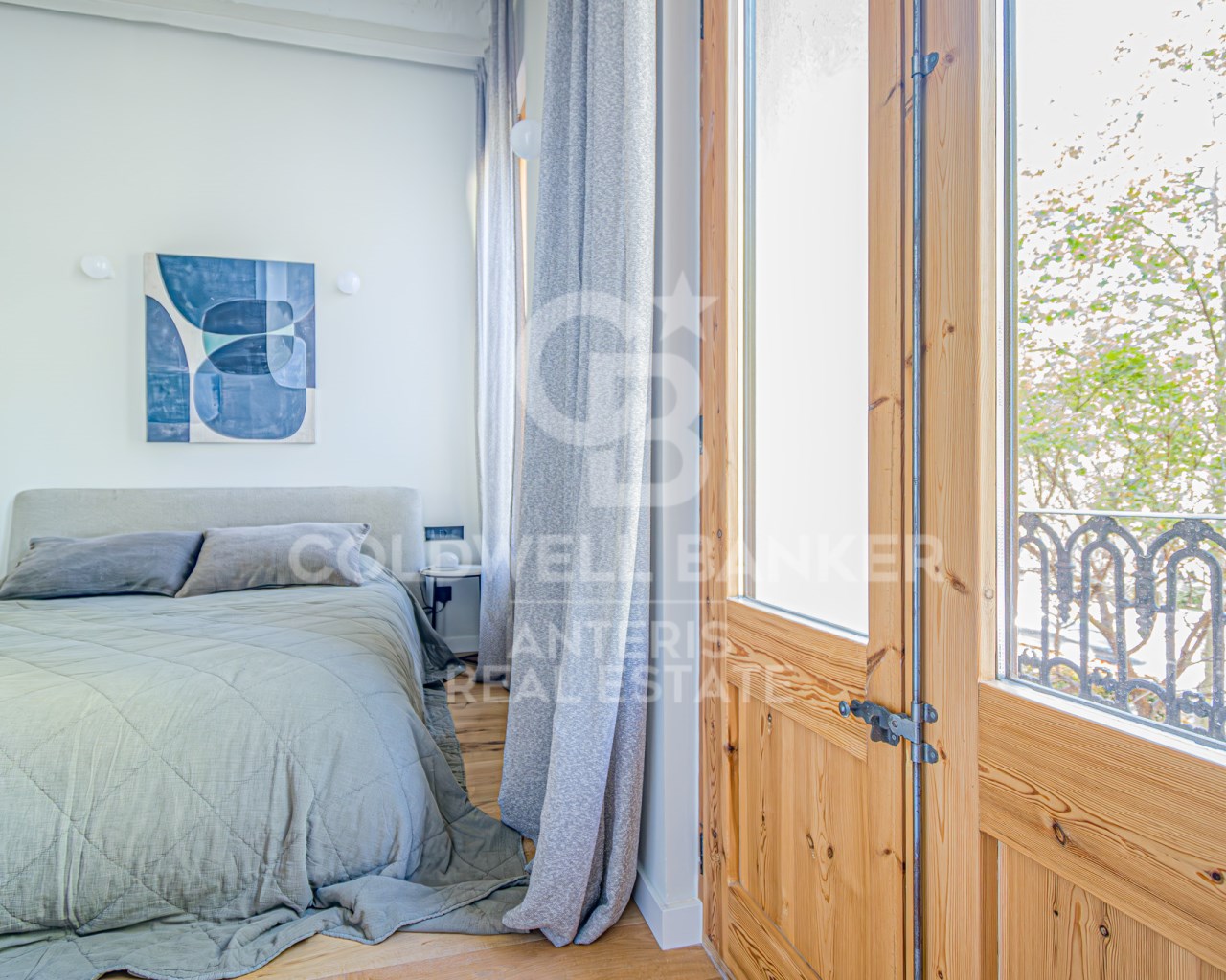 Barcelona, Catalonia, ES, 3 Bedrooms Bedrooms, ,2 BathroomsBathrooms,Residential,For Sale,1826735