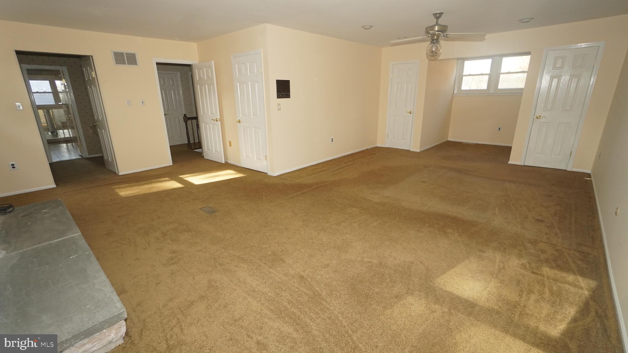 YARDLEY, Pennsylvania, 19067, United States, 4 Bedrooms Bedrooms, ,3 BathroomsBathrooms,Residential,For Sale,1988556