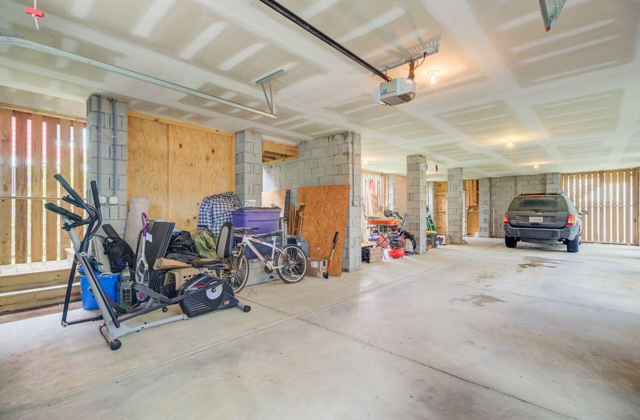 Wando, South Carolina, 29492, United States, 4 Bedrooms Bedrooms, ,3 BathroomsBathrooms,Residential,For Sale,1985333