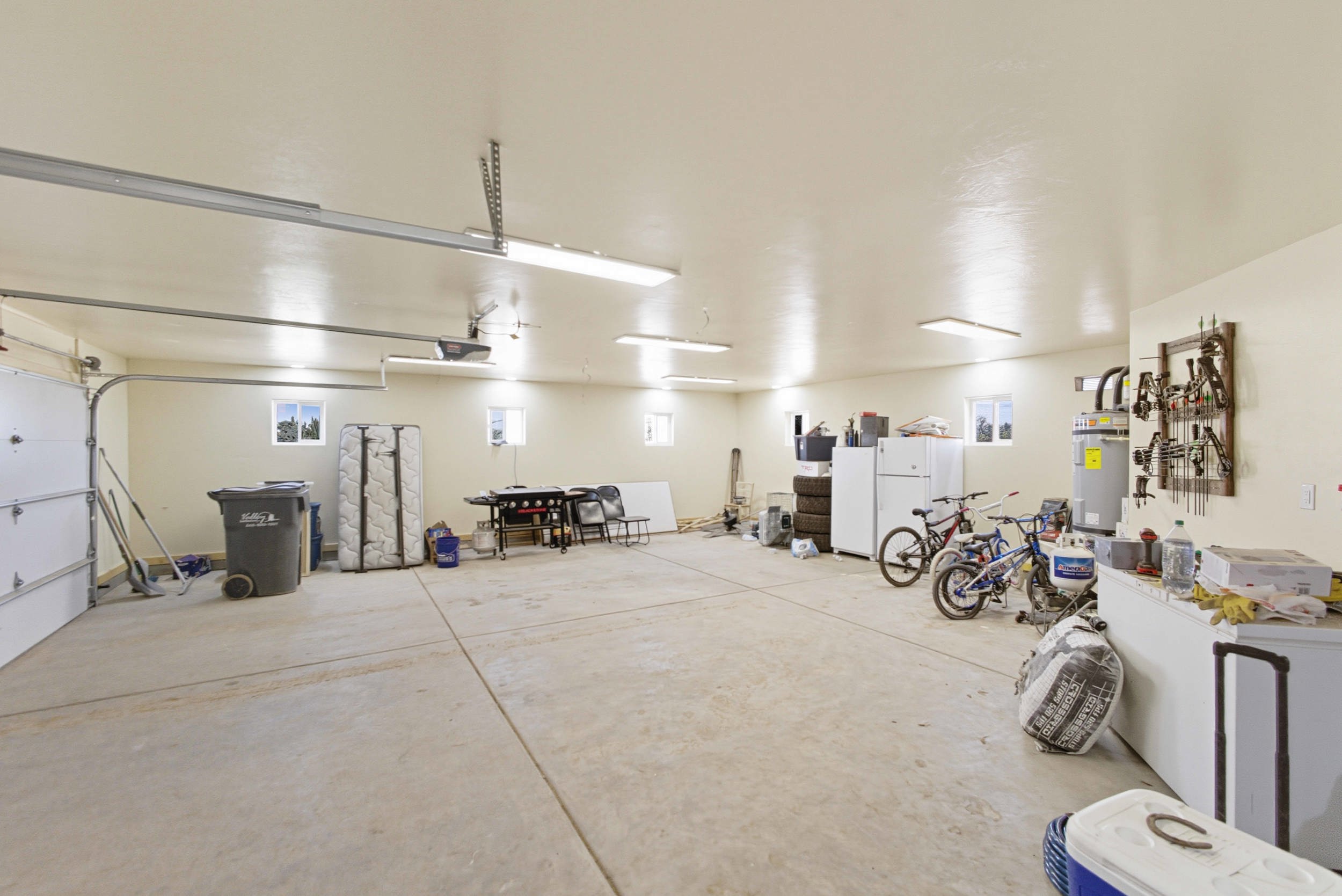 Veguita, New Mexico, 87062, United States, 4 Bedrooms Bedrooms, ,2 BathroomsBathrooms,Residential,For Sale,1974497