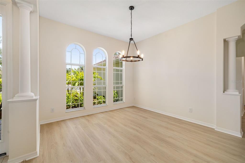 University Park, Florida, 34201, United States, 4 Bedrooms Bedrooms, ,4 BathroomsBathrooms,Residential,For Sale,1876189
