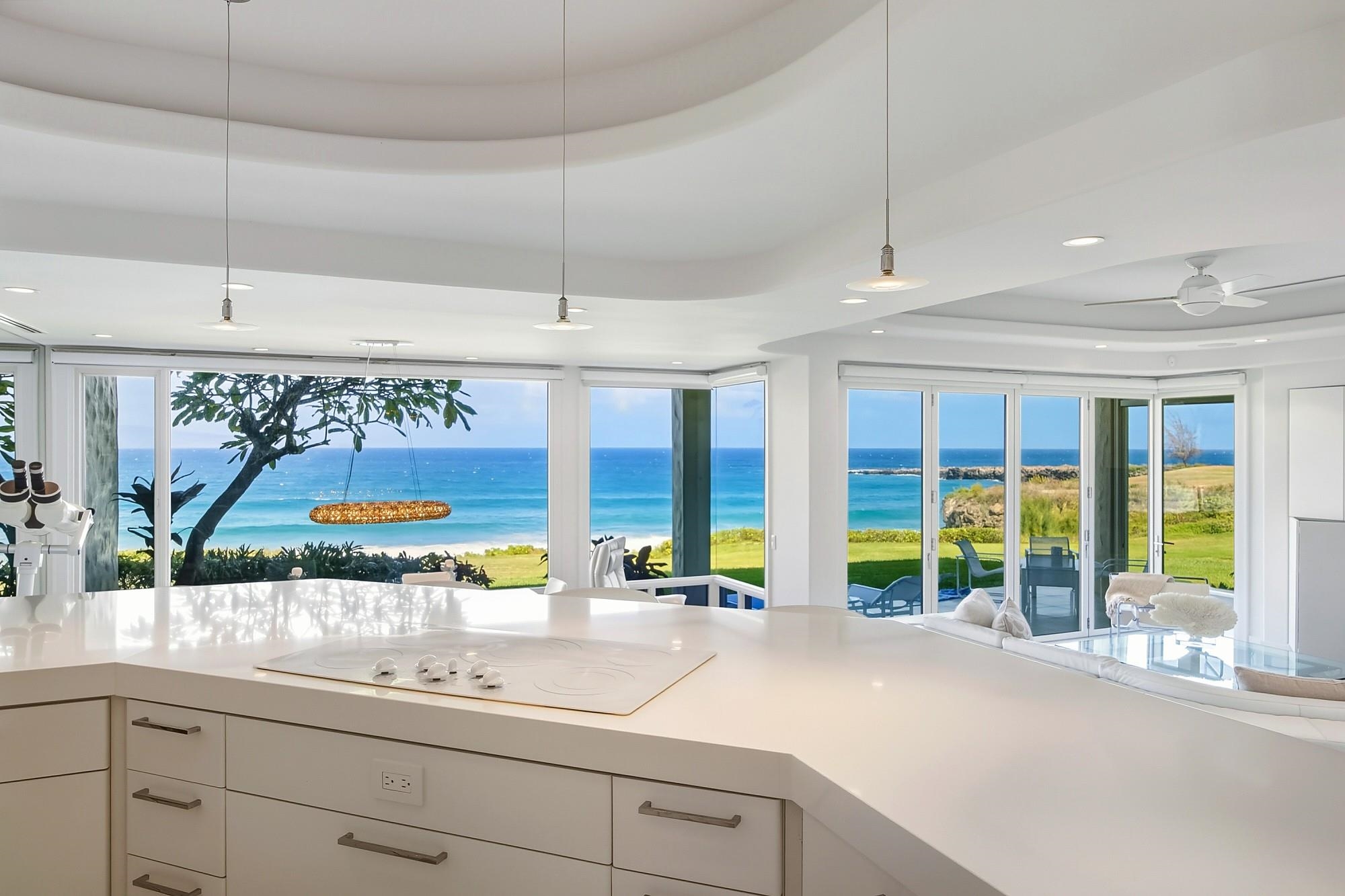 Lahaina, Hawaii, 96761, United States, 2 Bedrooms Bedrooms, ,3 BathroomsBathrooms,Residential,For Sale,1998478