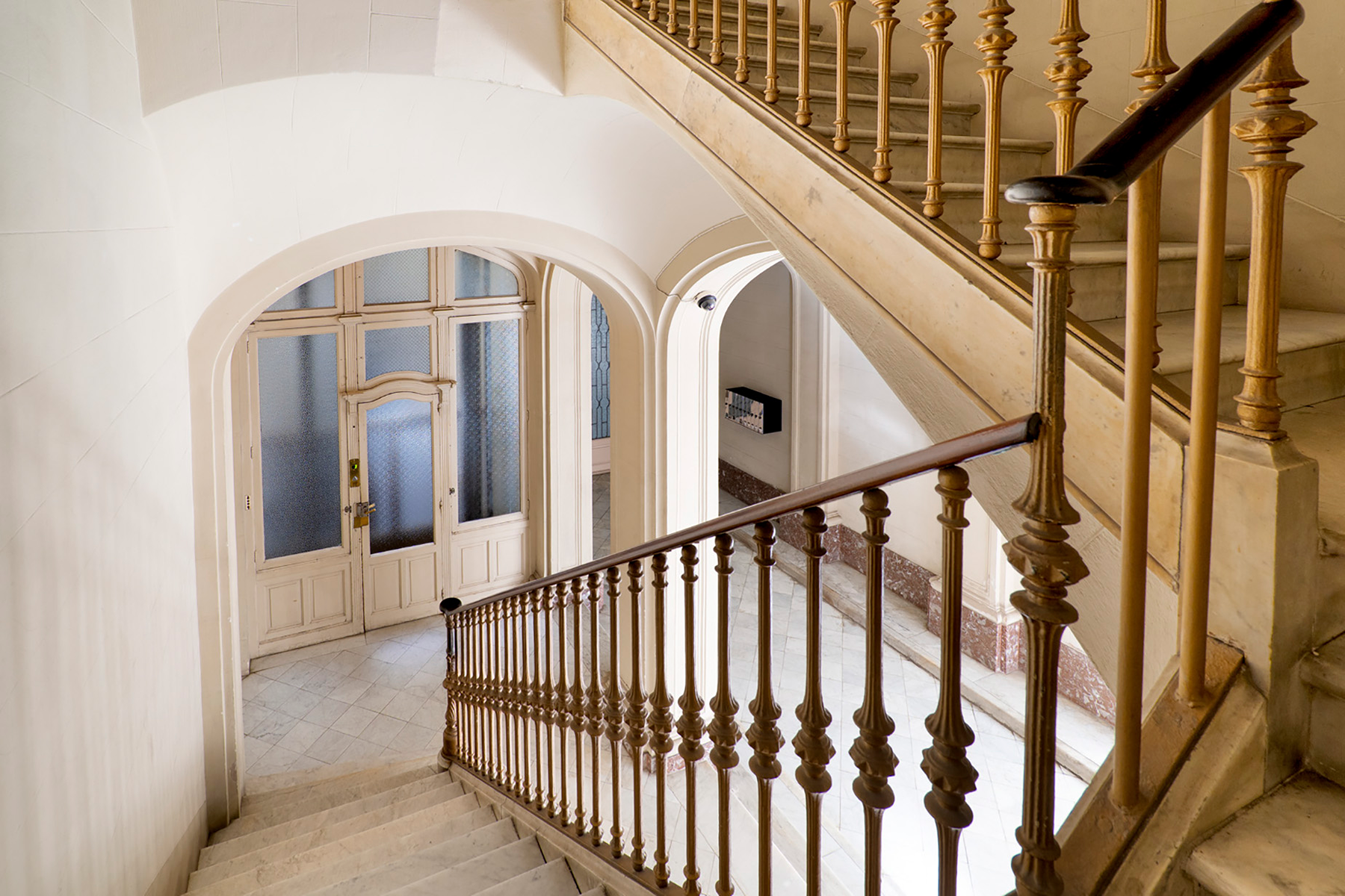  Spectacular corner apartment of large dimensions in Eixample - 物件實景