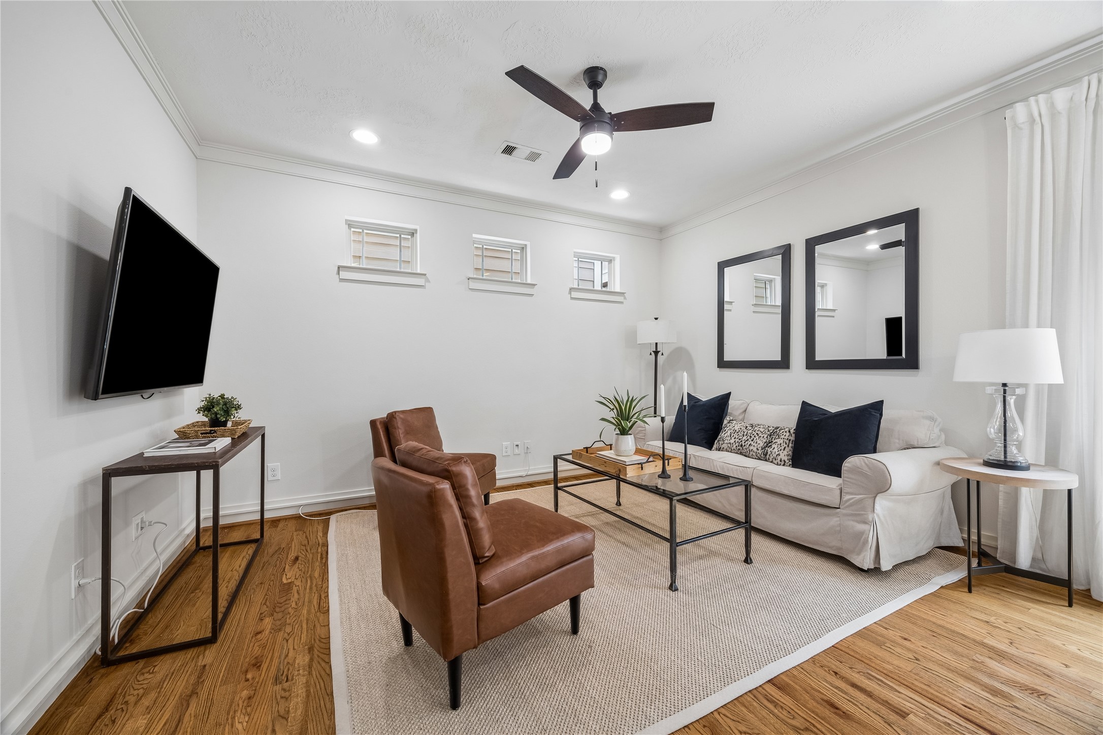  5924 Petty Street #3C - 物件實景