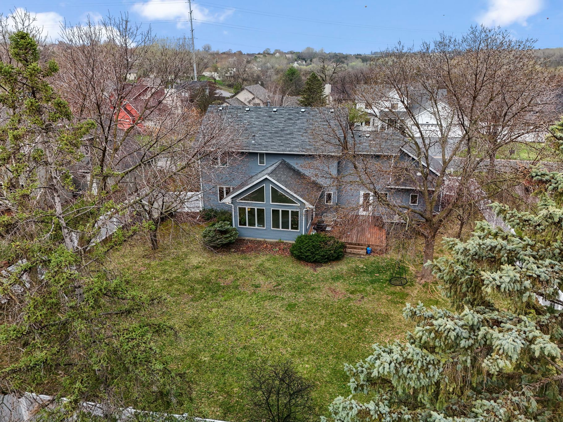  Spacious Village Knolls Home on Private Fenced Lot - 物件實景