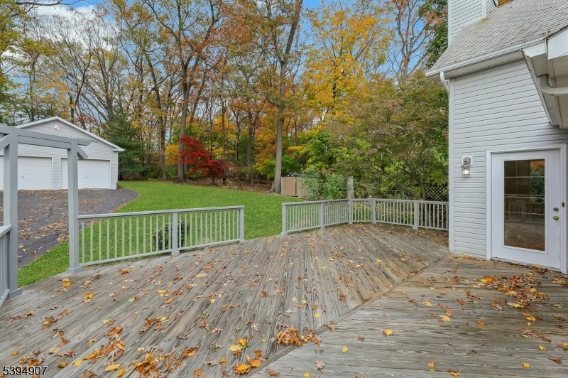 Wayne Twp., New Jersey, 07470, United States, 4 Bedrooms Bedrooms, ,4 BathroomsBathrooms,Residential,For Sale,1989007