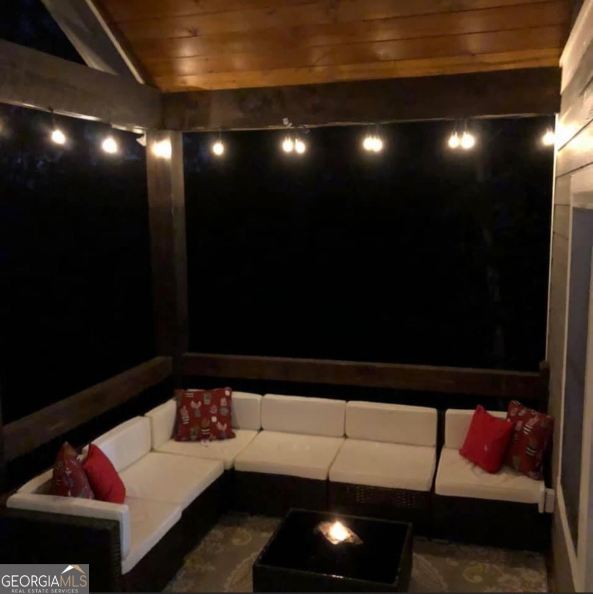 Blue Ridge, Georgia, 30513, United States, 4 Bedrooms Bedrooms, ,3 BathroomsBathrooms,Residential,For Sale,1919420