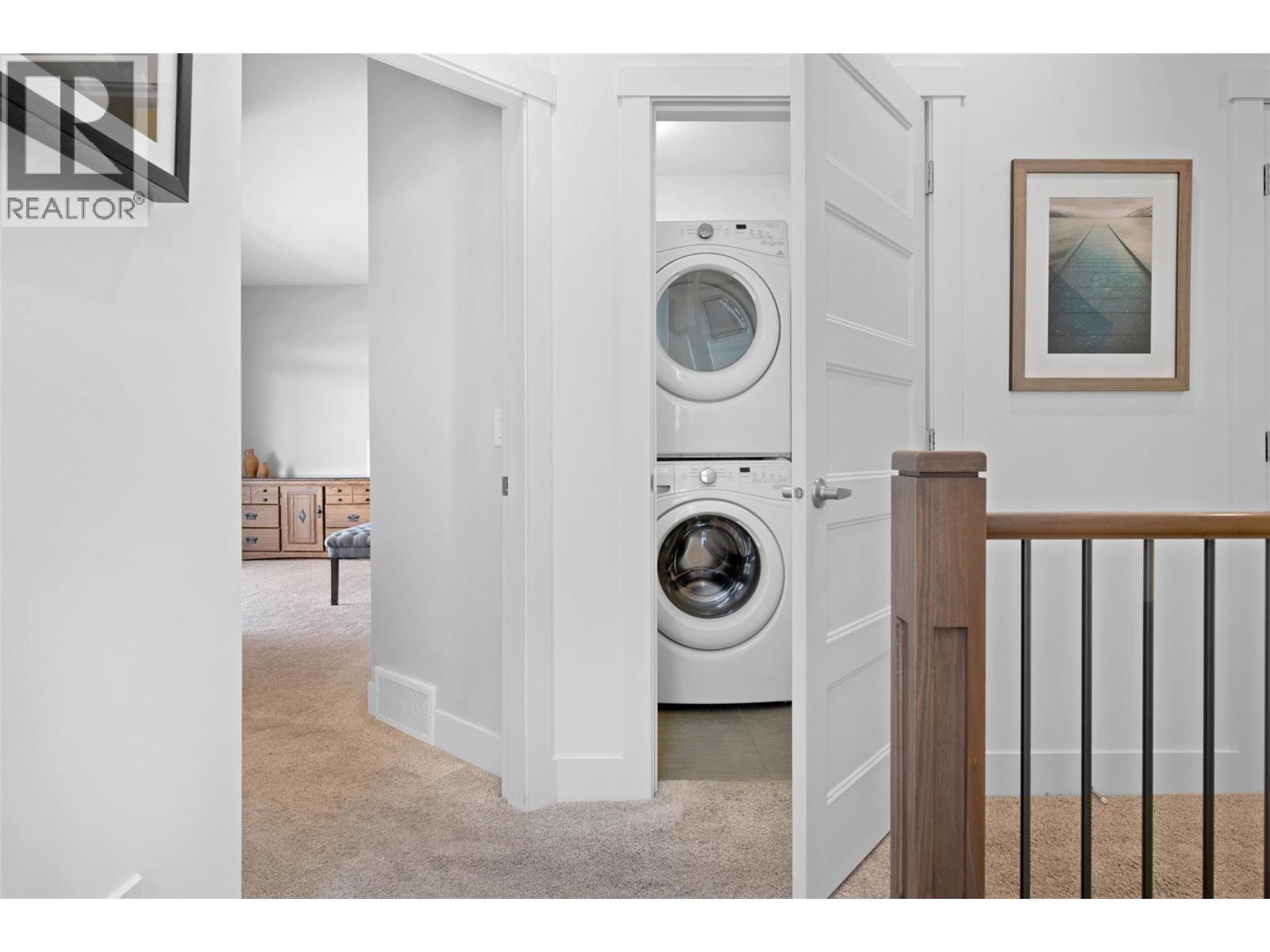 KELOWNA, British Columbia, V1P 1T8, CA, 3 Bedrooms Bedrooms, ,3 BathroomsBathrooms,Residential,For Sale,1947408