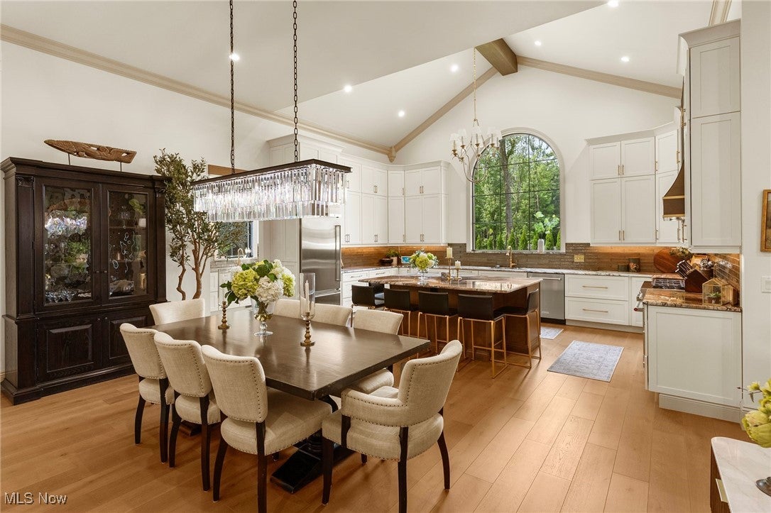 Poland, Ohio, 44514, United States, 4 Bedrooms Bedrooms, ,3 BathroomsBathrooms,Residential,For Sale,1982790