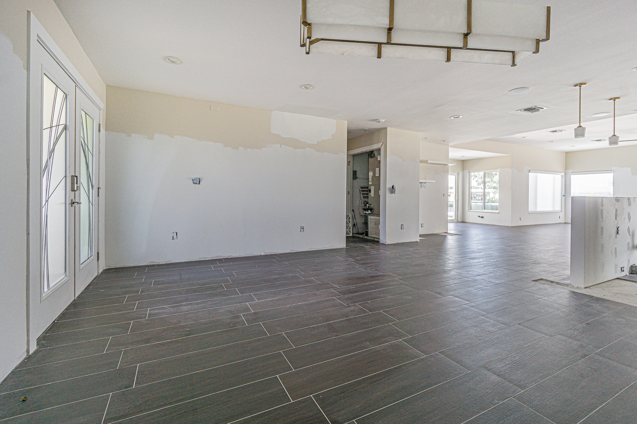 St. Petersburg, Florida, 33704, United States, 4 Bedrooms Bedrooms, ,3 BathroomsBathrooms,Residential,For Sale,1979413