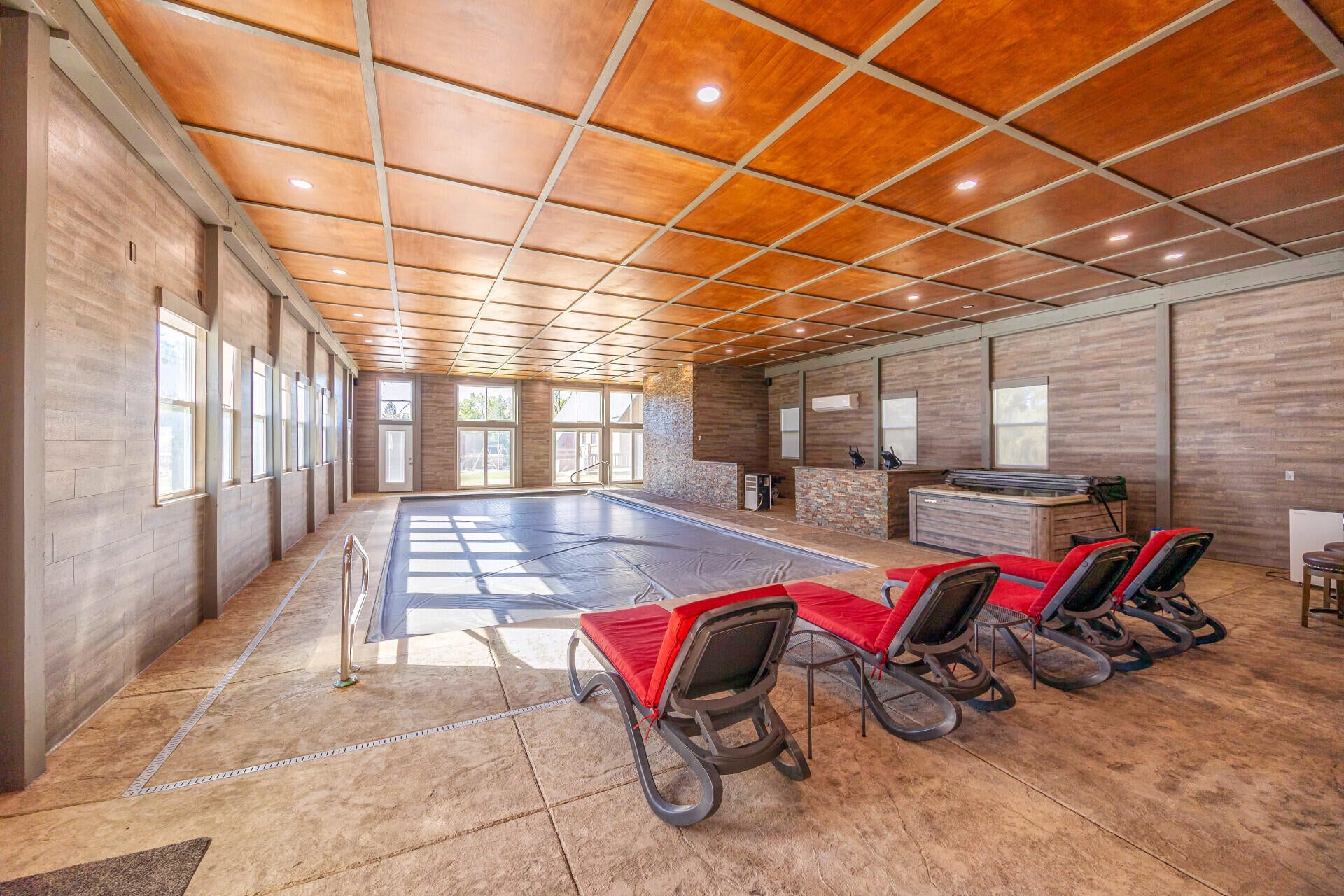 Brooklyn, Michigan, 49230, United States, 3 Bedrooms Bedrooms, ,3 BathroomsBathrooms,Residential,For Sale,1991046