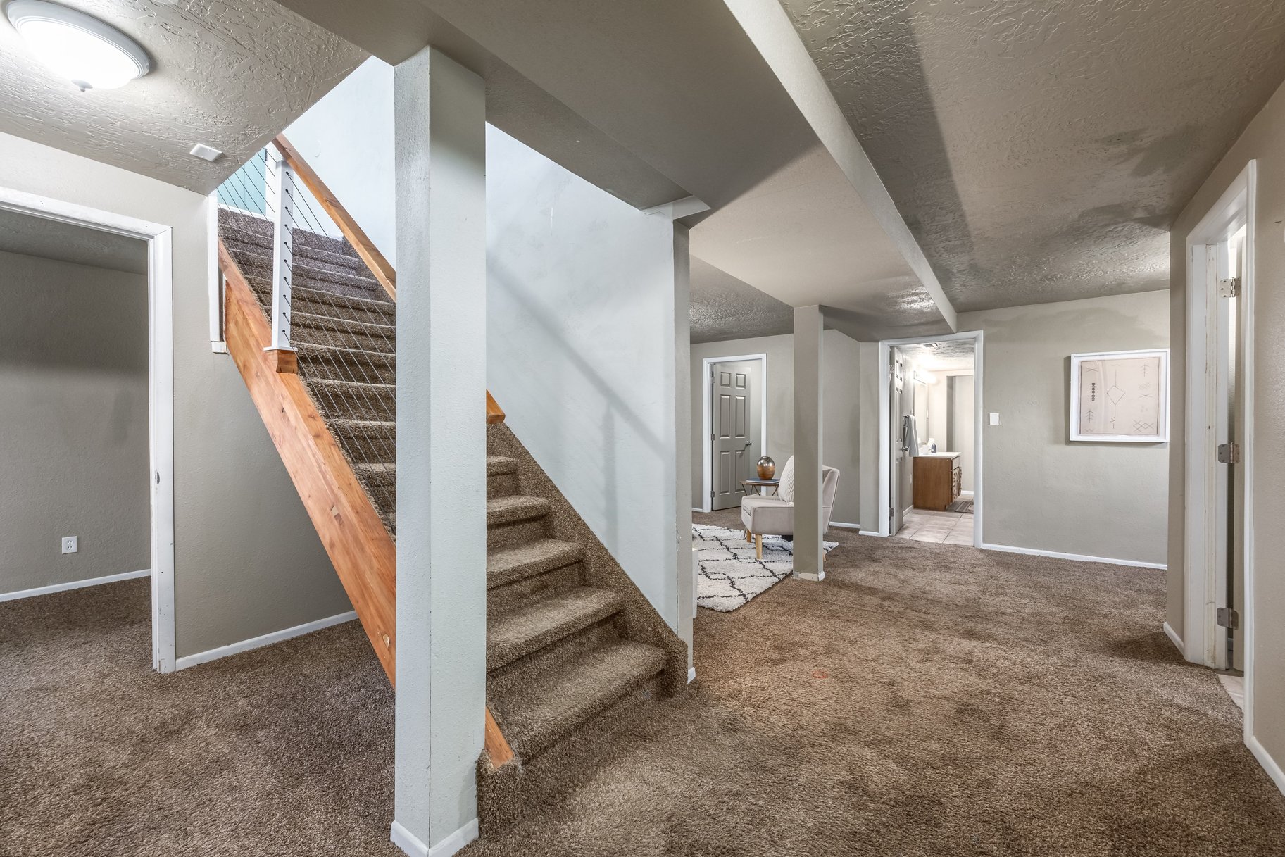  Spacious Property Down a Private Lane - 物件實景