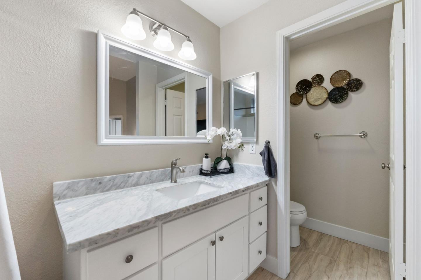 Gilroy, California, 95020, United States, 4 Bedrooms Bedrooms, ,3 BathroomsBathrooms,Residential,For Sale,1986301