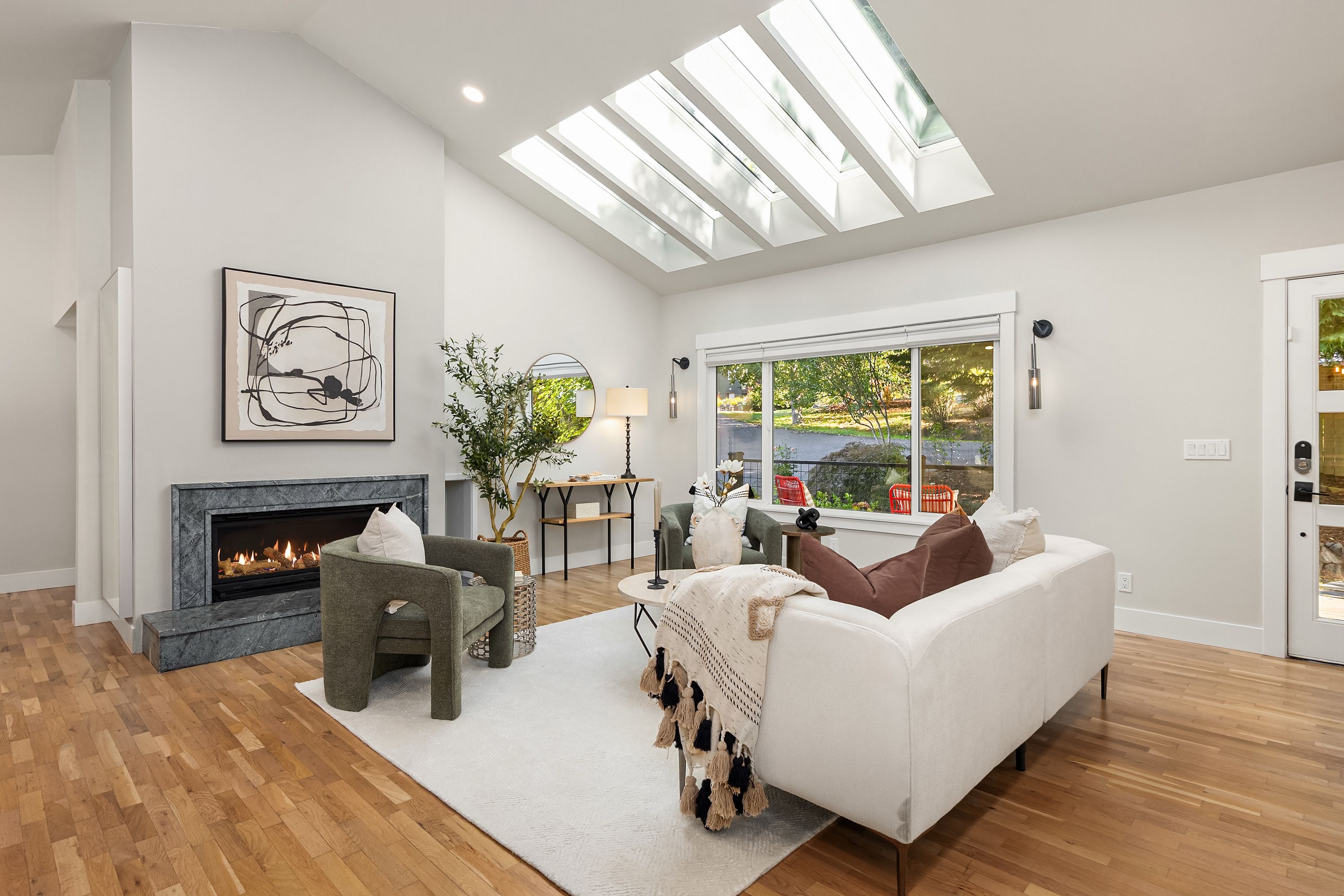  689 Pierce Court Northwest, Bainbridge Island, WA 98110 - 物件實景