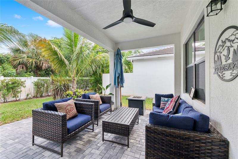 Lake Worth, Florida, 33463, United States, 3 Bedrooms Bedrooms, ,2 BathroomsBathrooms,Residential,For Sale,1925121