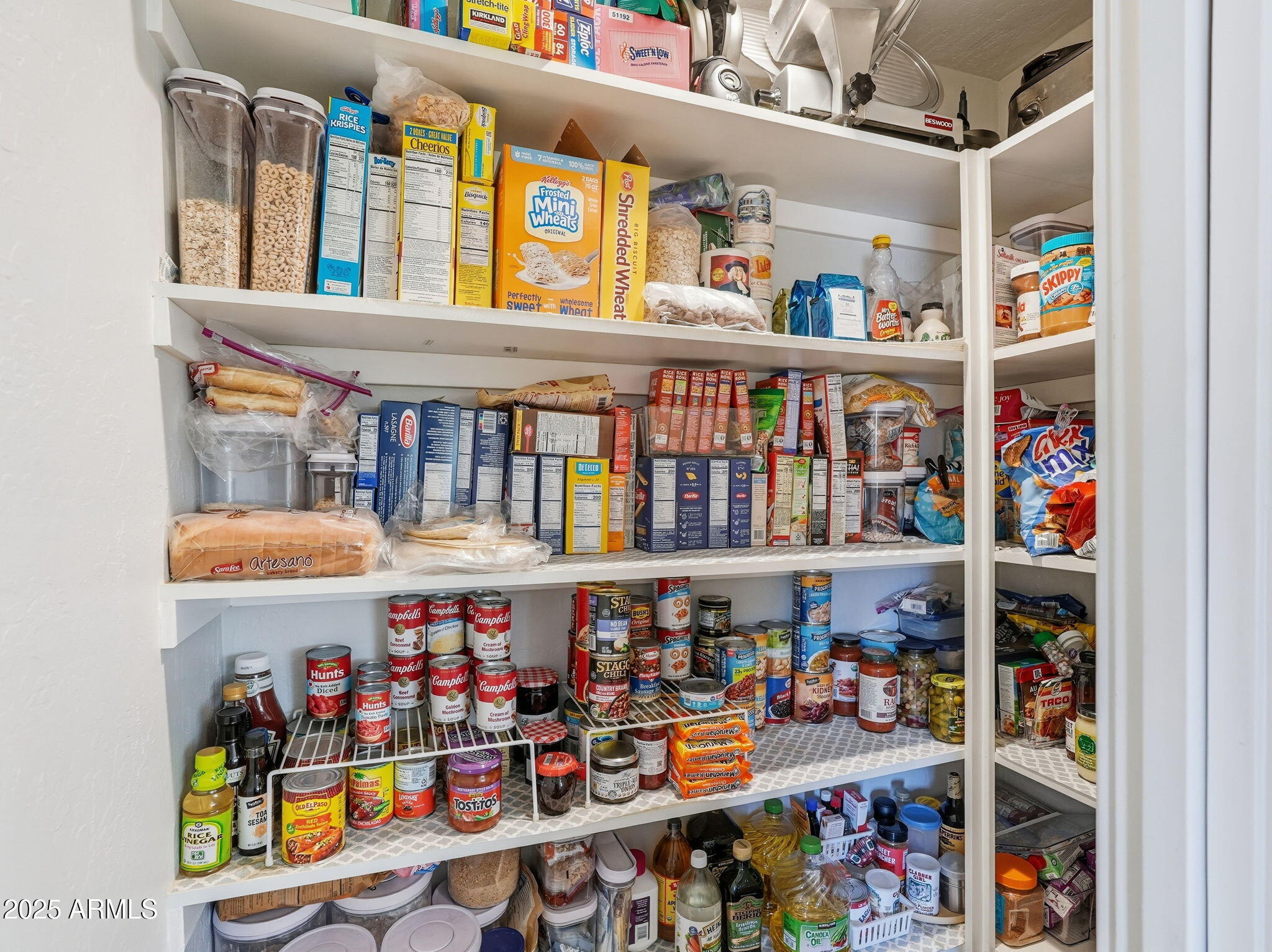 Scottsdale, Arizona, 85258, United States, 4 Bedrooms Bedrooms, ,2 BathroomsBathrooms,Residential,For Sale,1991949