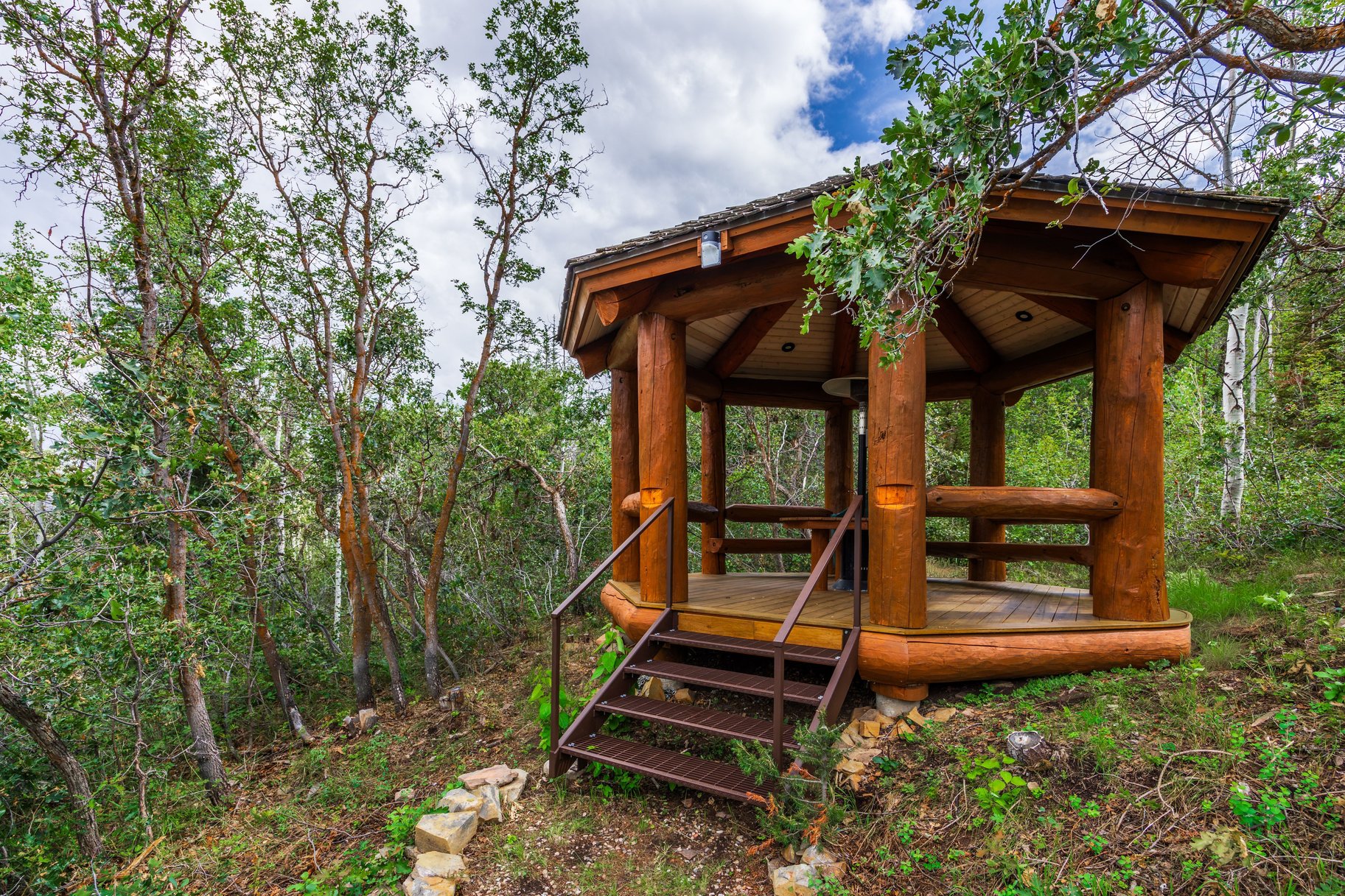  33 ACRE SOULFUL PARK CITY ESTATE WITH GRAND HOME AND GUEST HOUSE - 物件實景