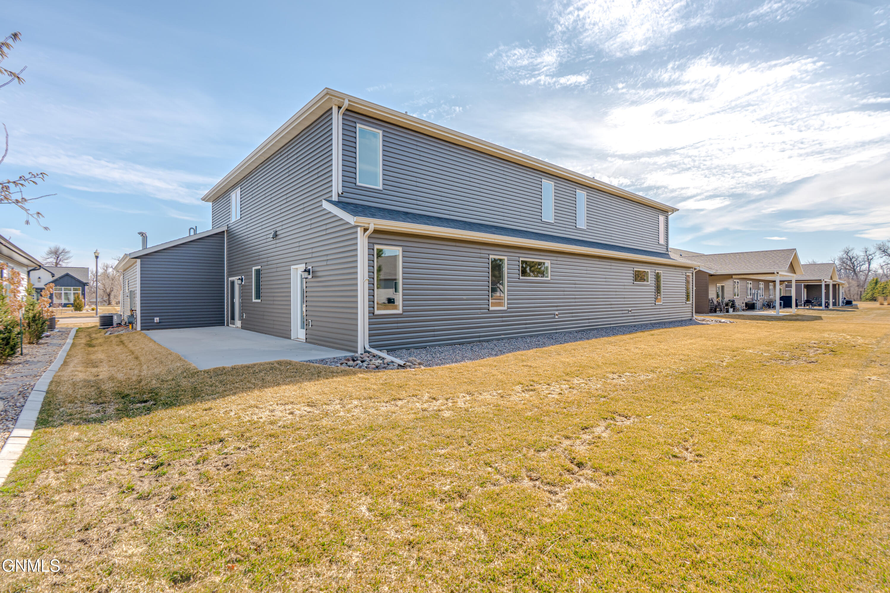 Bismarck, North Dakota, 58504, United States, 3 Bedrooms Bedrooms, ,3 BathroomsBathrooms,Residential,For Sale,2032650