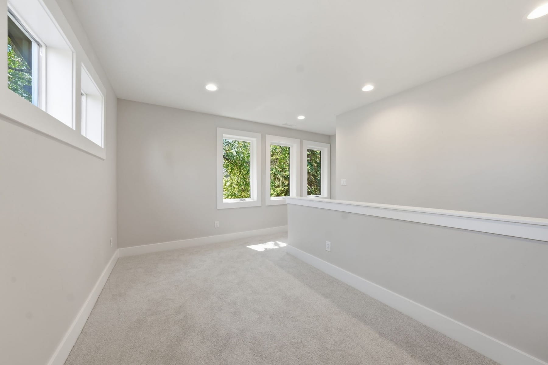  1548 NW Elgin Avenue #1 & 2 Bend, OR 97703 - 物件實景