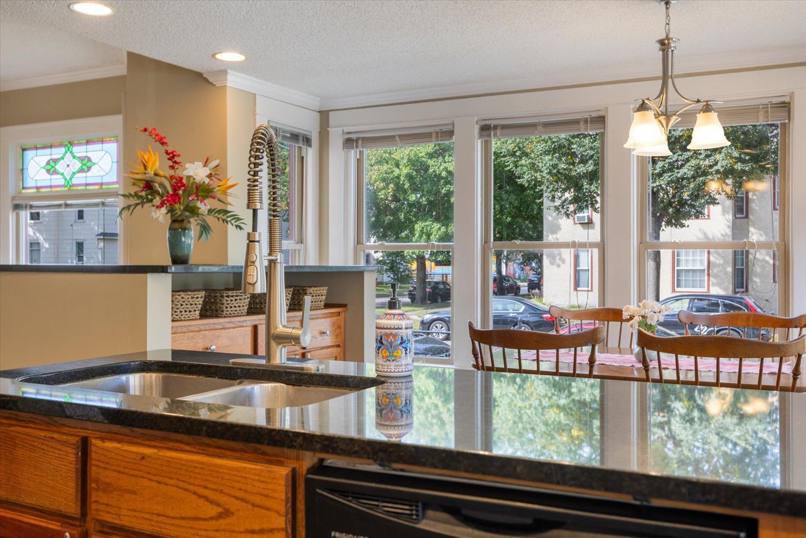 Minneapolis, Minnesota, 55418, United States, 4 Bedrooms Bedrooms, ,2 BathroomsBathrooms,Residential,For Sale,1970458