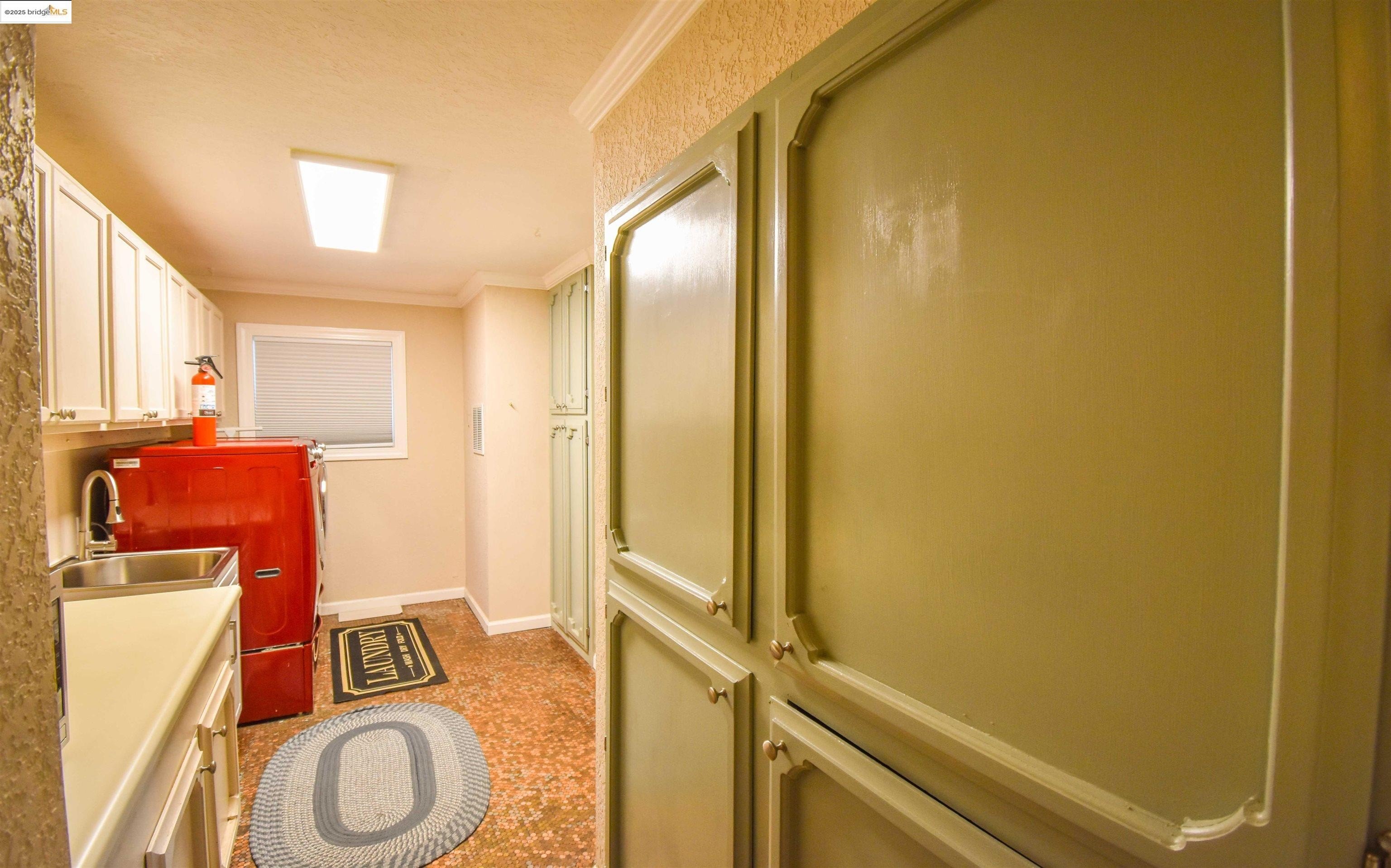 Sonora, California, 95370, United States, 4 Bedrooms Bedrooms, ,2 BathroomsBathrooms,Residential,For Sale,1934174