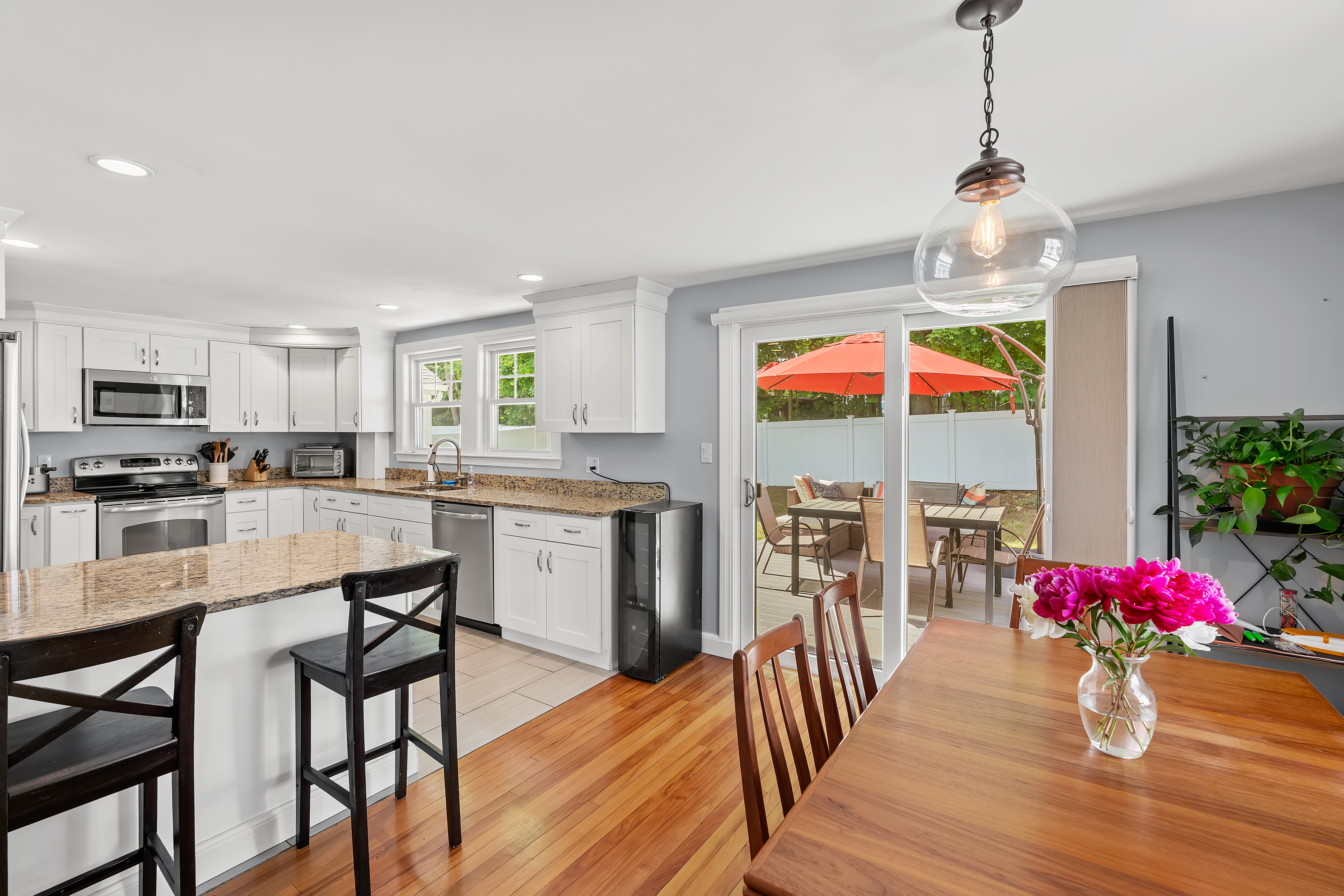  9 Chapman Road, Wakefield, MA, 01880 - 物件實景