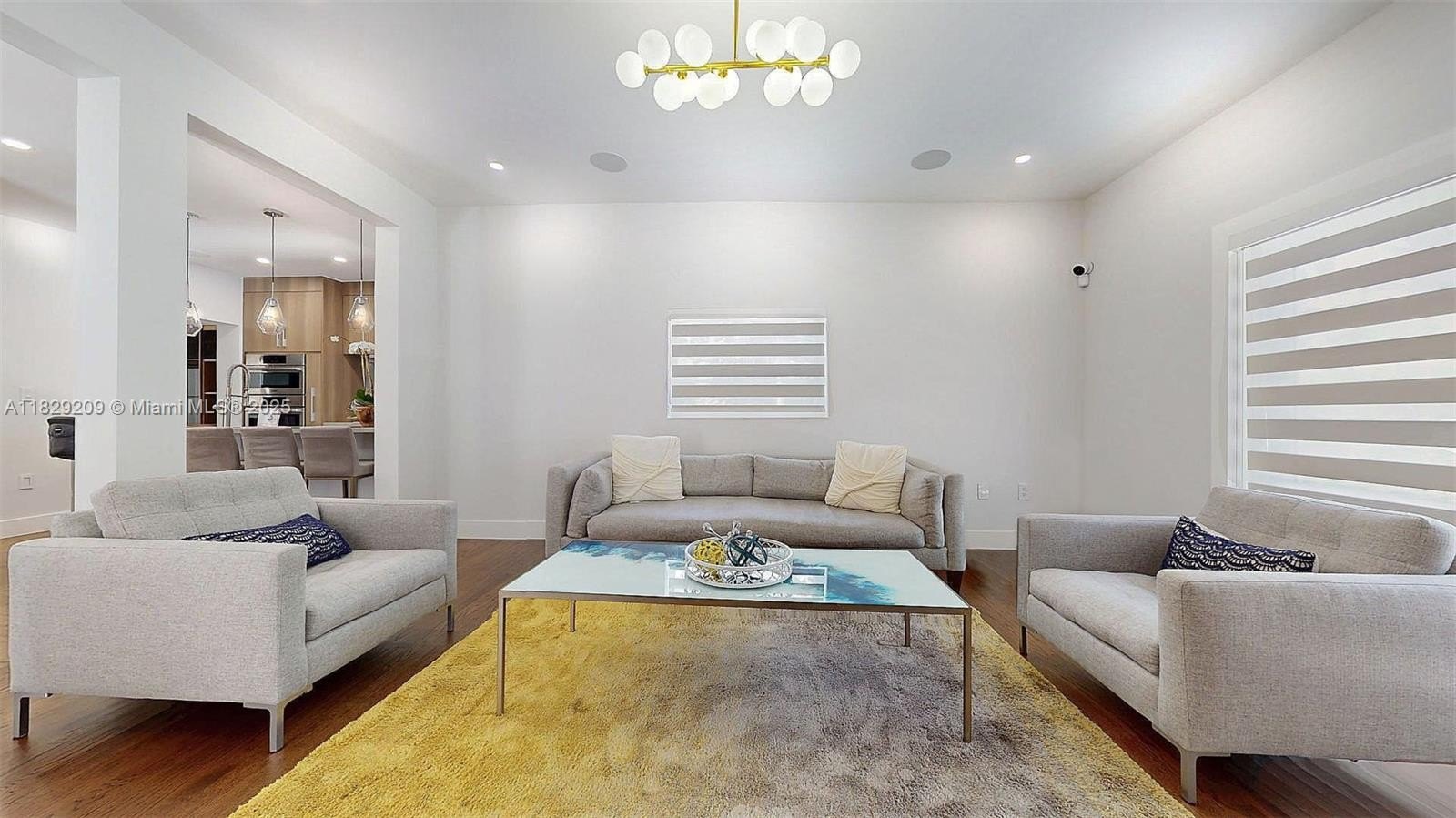 Coral Gables, Florida, 33134, United States, 4 Bedrooms Bedrooms, ,3 BathroomsBathrooms,Residential,For Sale,1976350