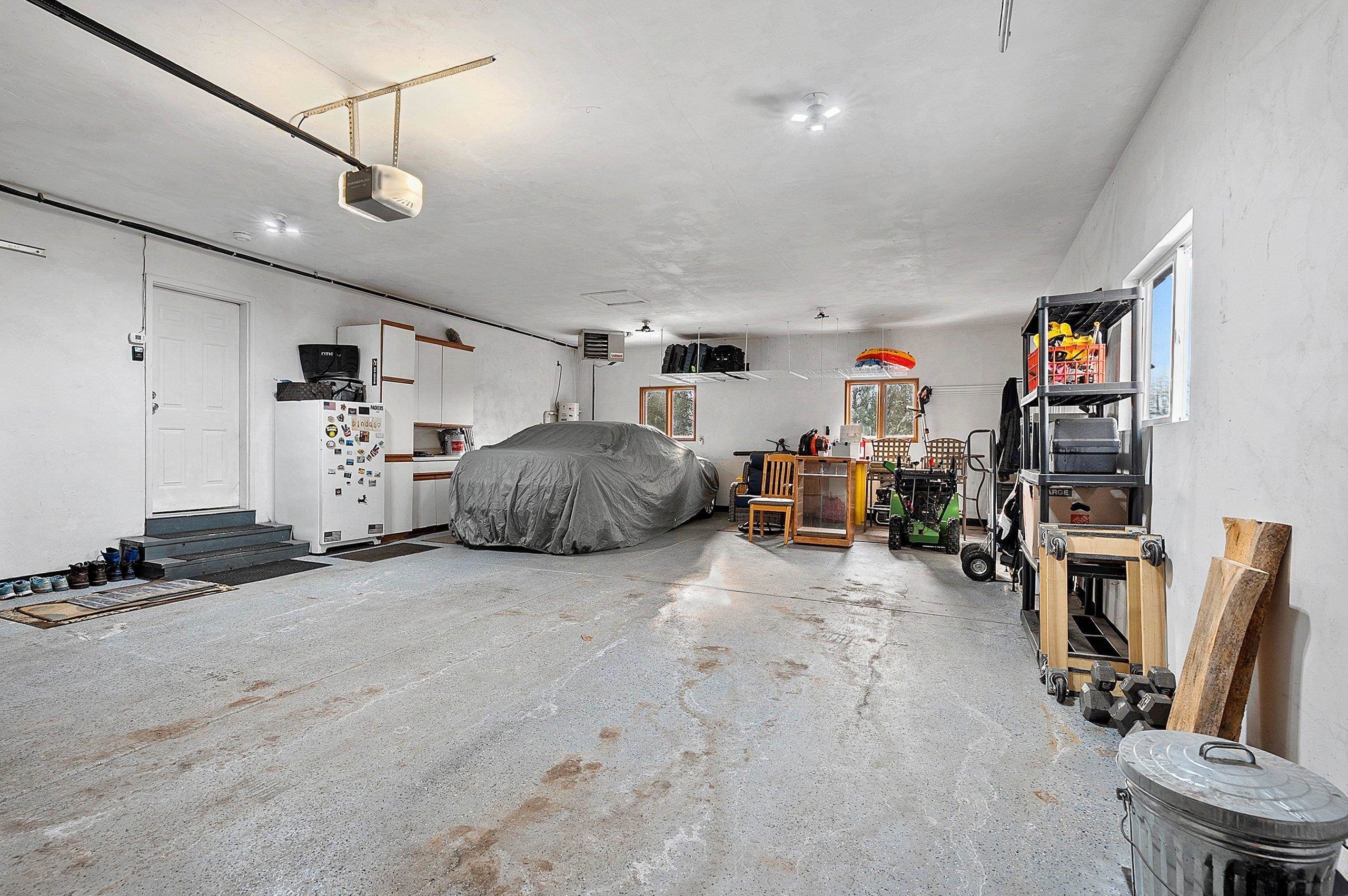 GREEN BAY, Wisconsin, 54313-8600, United States, 3 Bedrooms Bedrooms, ,4 BathroomsBathrooms,Residential,For Sale,2009732