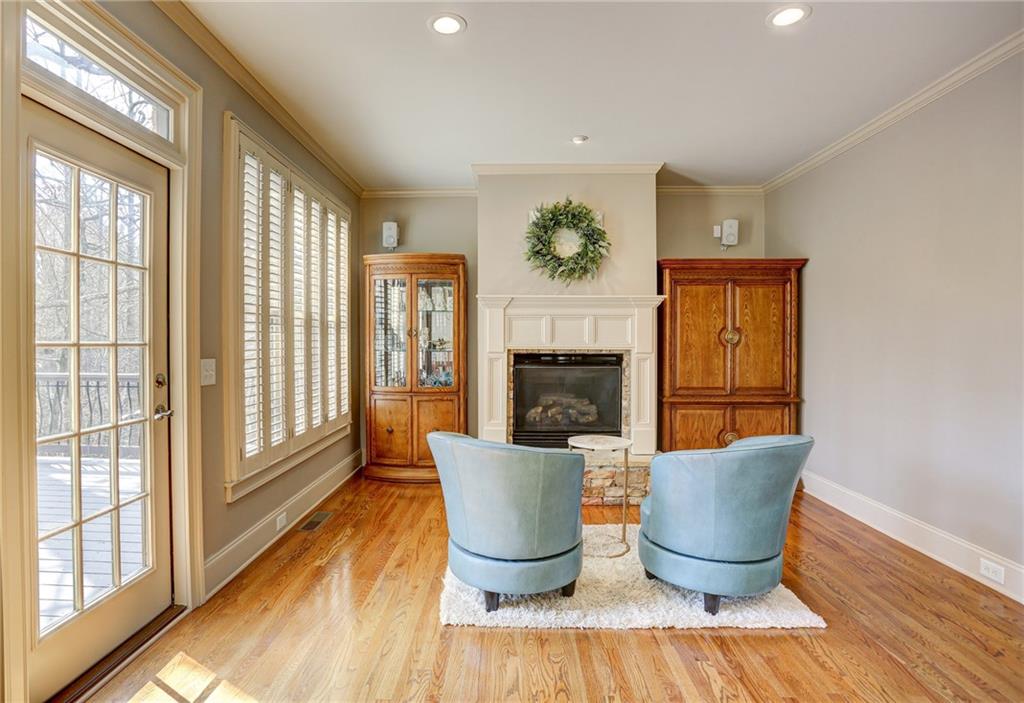 Suwanee, Georgia, 30024, United States, 5 Bedrooms Bedrooms, ,5 BathroomsBathrooms,Residential,For Sale,2025852