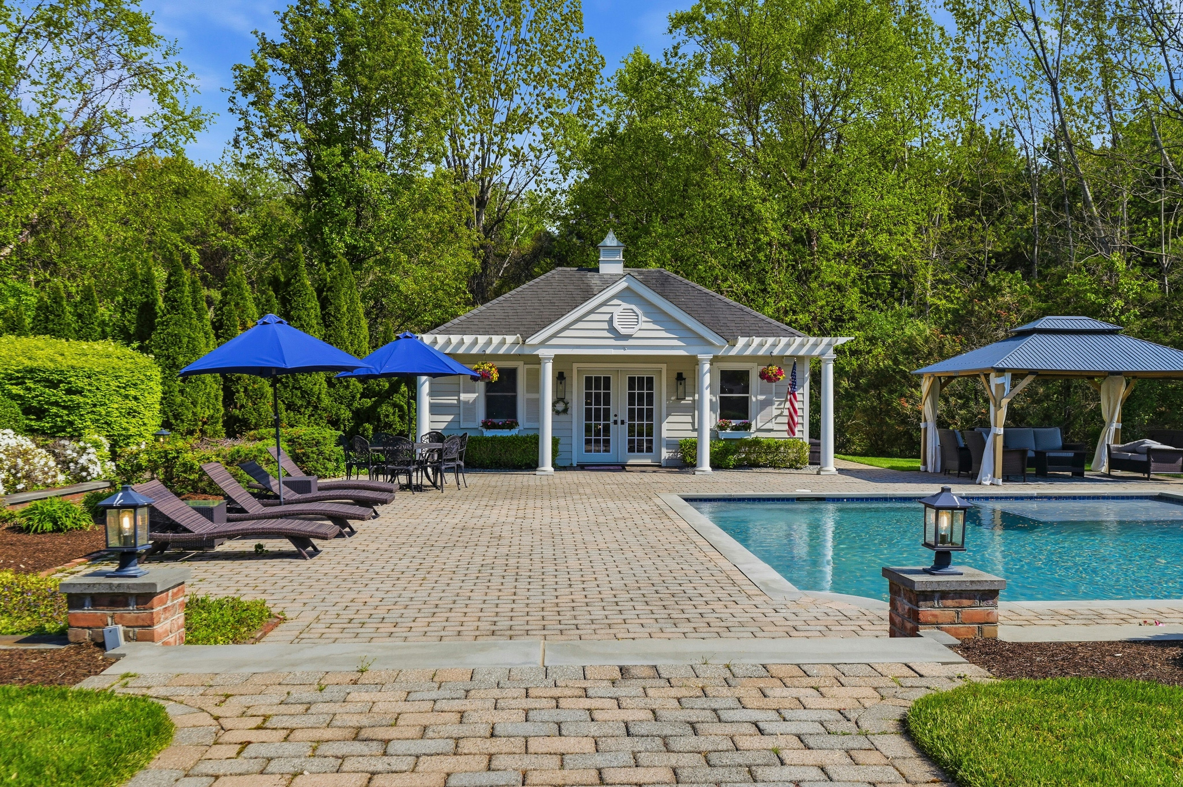  5 Westwood Court, Glen Head, NY, 11545 - 物件實景