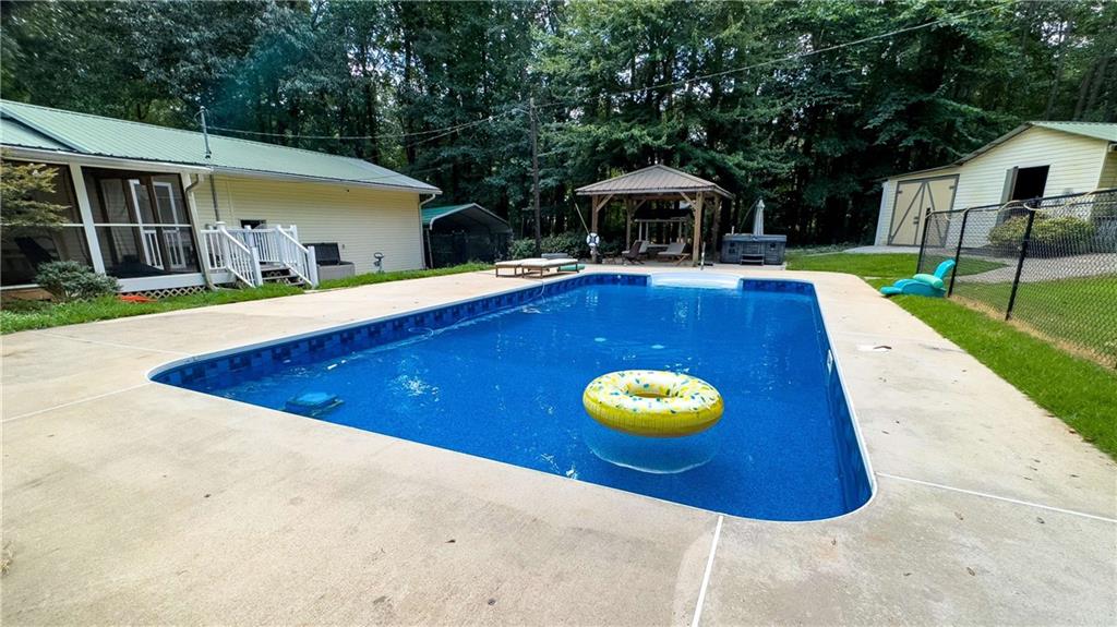 Senoia, Georgia, 30276, United States, 3 Bedrooms Bedrooms, ,3 BathroomsBathrooms,Residential,For Sale,1912079