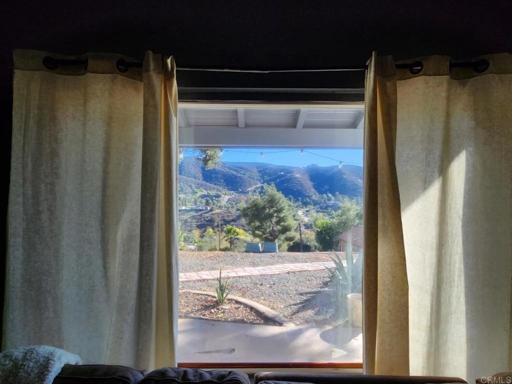 El Cajon, California, 92019, United States, 3 Bedrooms Bedrooms, ,2 BathroomsBathrooms,Residential,For Sale,1996844