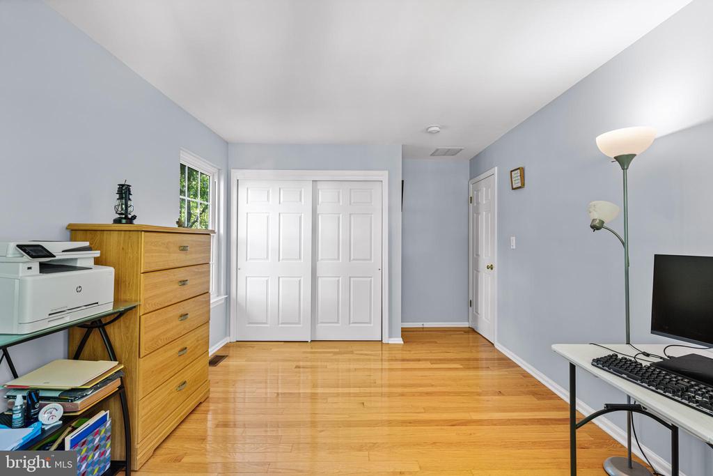Plainsboro, New Jersey, 08536, United States, 4 Bedrooms Bedrooms, ,3 BathroomsBathrooms,Residential,For Sale,1922376
