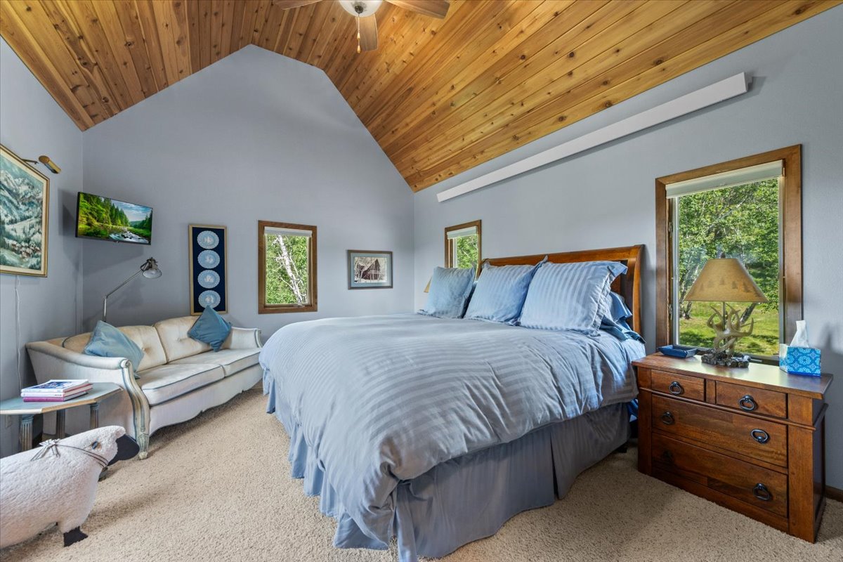 Lead, South Dakota, 57754, United States, 4 Bedrooms Bedrooms, ,3 BathroomsBathrooms,Residential,For Sale,1975195