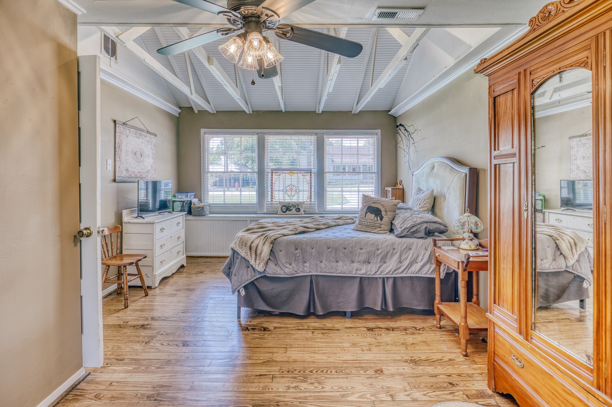  601 S Masonic Street, Bellville, TX, 77418 - 物件實景