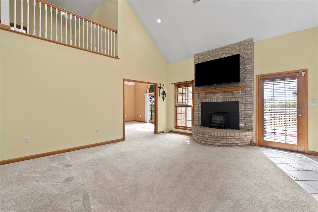 Cranberry Twp, Pennsylvania, 16066, United States, 4 Bedrooms Bedrooms, ,3 BathroomsBathrooms,Residential,For Sale,1947060
