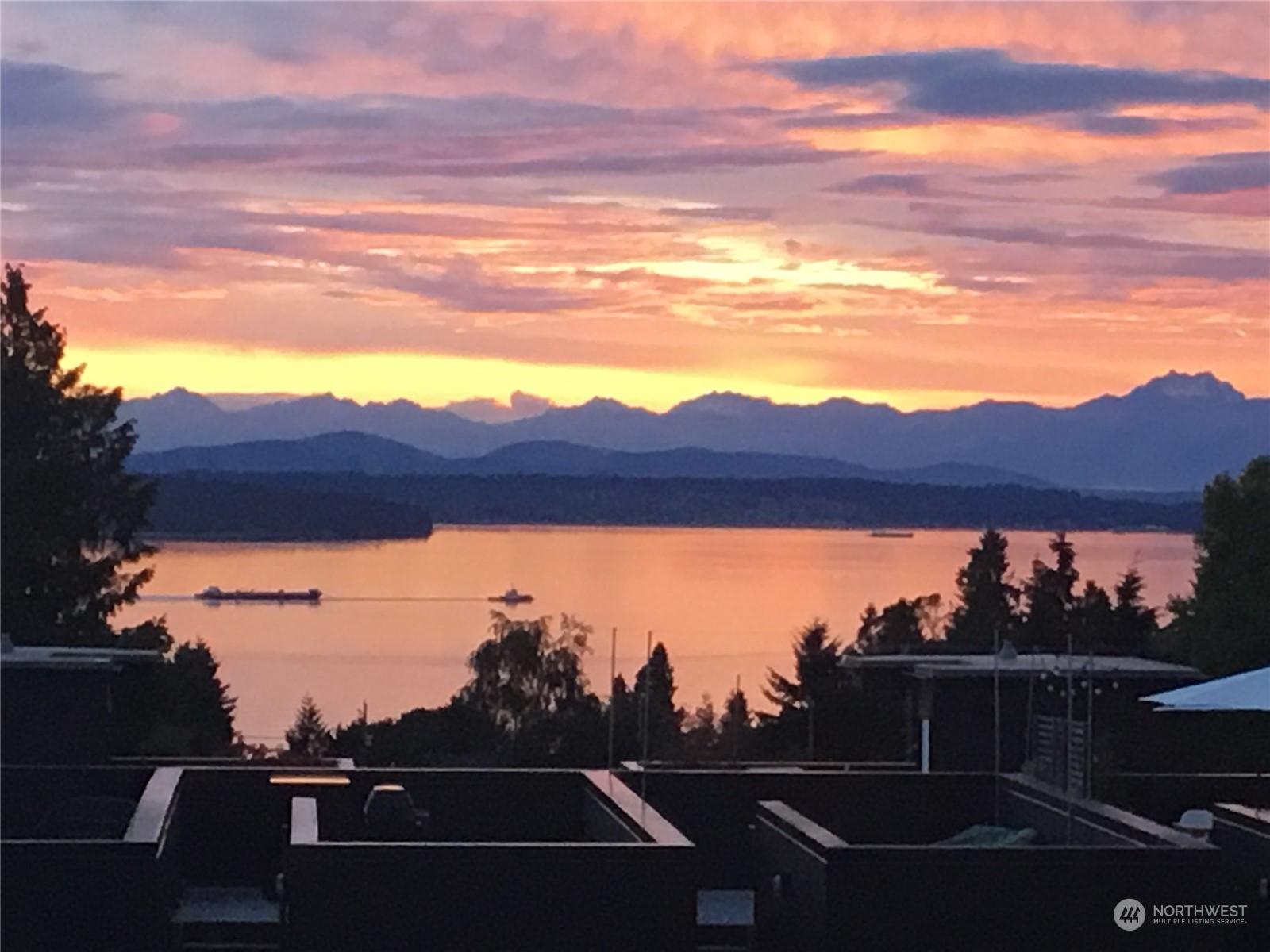 6910 CALIFORNIA AVENUE SW 45, SEATTLE, Washington, 98136, United States, 2 Bedrooms Bedrooms, ,2 BathroomsBathrooms,Residential,For Sale,6910 CALIFORNIA AVENUE SW 45,1432170