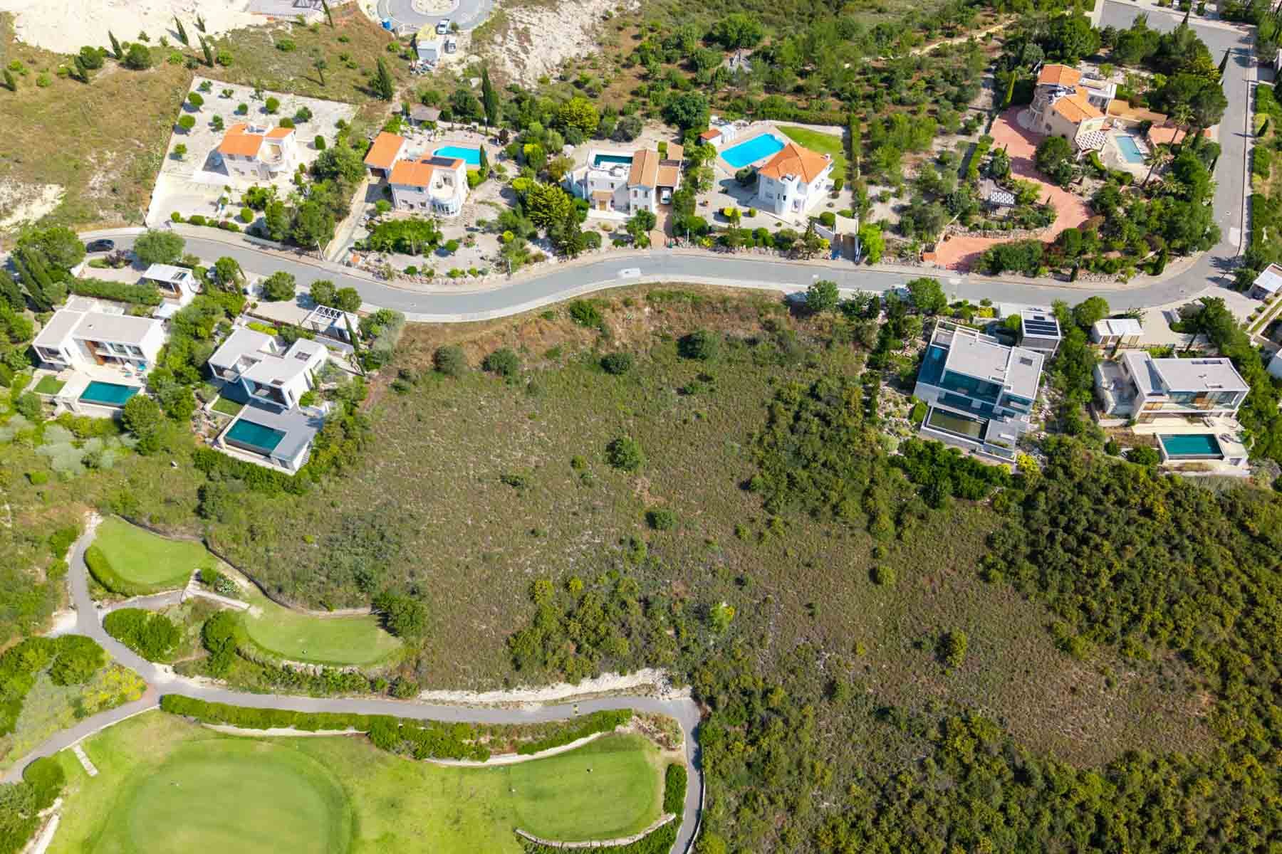  Four Bedroom Villa with Infinity Pool and Golf Views in Minthis Resort, Pafos - 物件實景