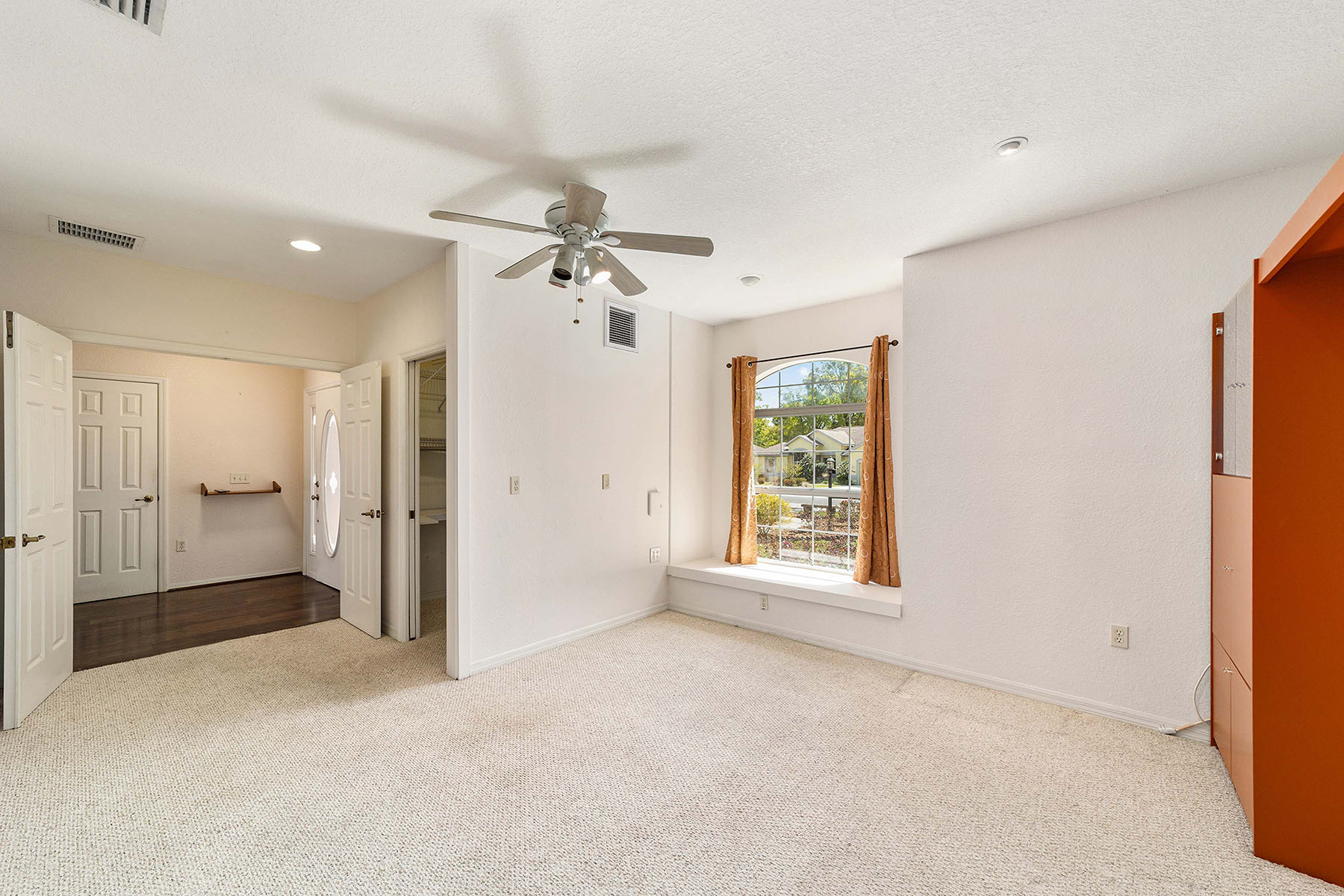  DUNNELLON - 物件實景