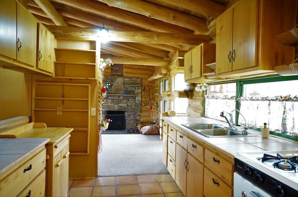 New Meadows, Idaho, 83654, United States, 2 Bedrooms Bedrooms, ,2 BathroomsBathrooms,Residential,For Sale,1982701